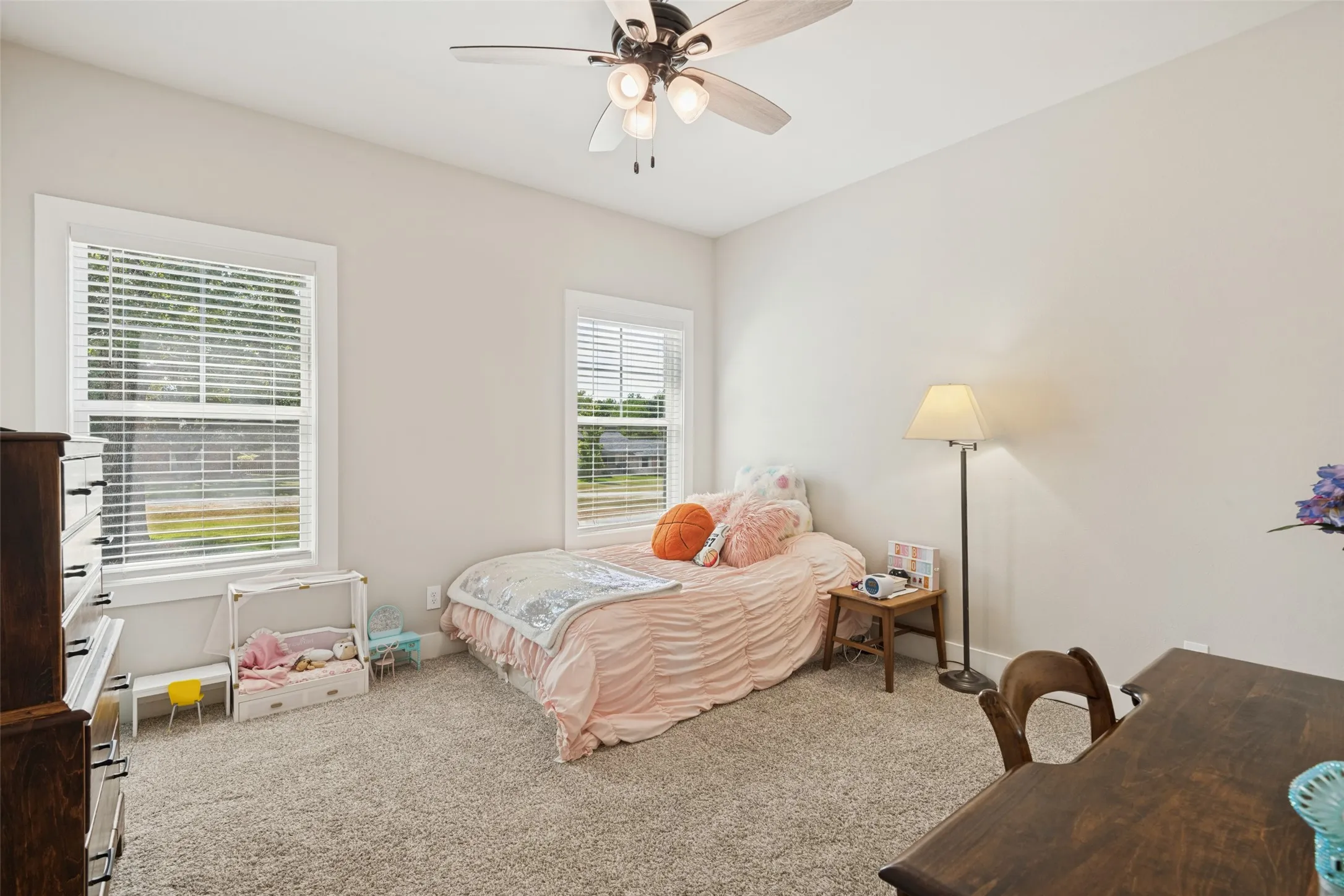 Single Family Residence For Sale in Henderson County , 108 Rye Place, Gun Barrel City, Texas 75156, 3 Bedroom, 3 Bathroom, 2 Garage spaces, 1,938 Sqft, built in 2020, mls#21385172, Real Estate Agent in Gun Barrel City, Homes For Sale in Henderson county, Homes For Sale in Gun Barrel City, Realtor in Gun Barrel City Texas, Real Estate Brokerage Independent Realty Texas, Luminita Cordes Realtor