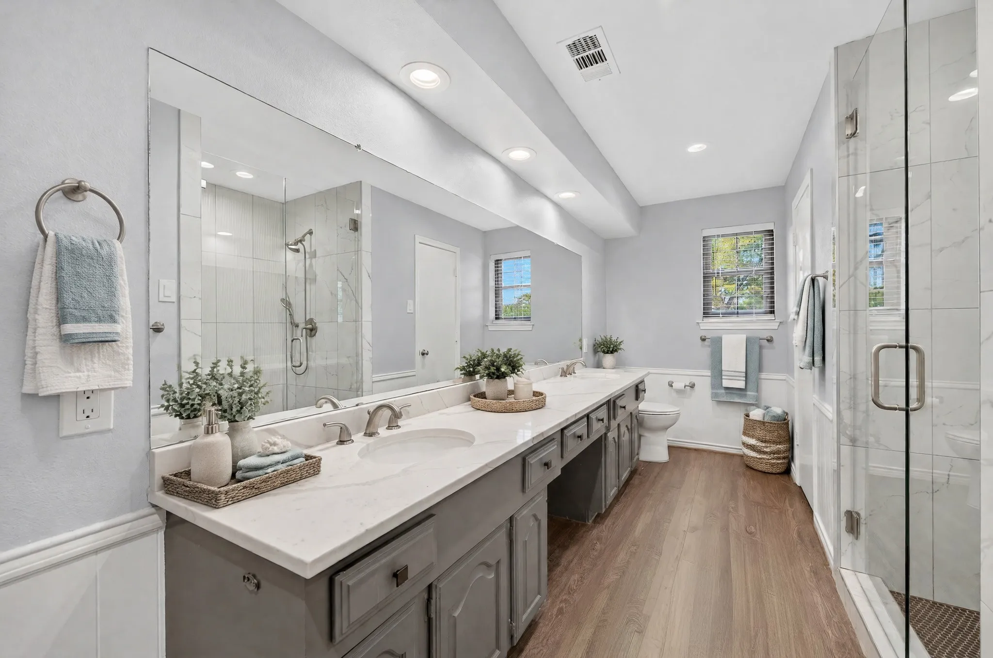 Single Family Residence For Sale in Collin County , 14340 County Road 550 Road, Farmersville, Texas 75442, 3 Bedroom, 2 Bathroom, 2 Garage spaces, 2,819 Sqft, built in 1982, mls#21398352, Real Estate Agent in Farmersville, Homes For Sale in Collin county, Homes For Sale in Farmersville, Realtor in Farmersville Texas, Real Estate Brokerage Independent Realty Texas, Luminita Cordes Realtor