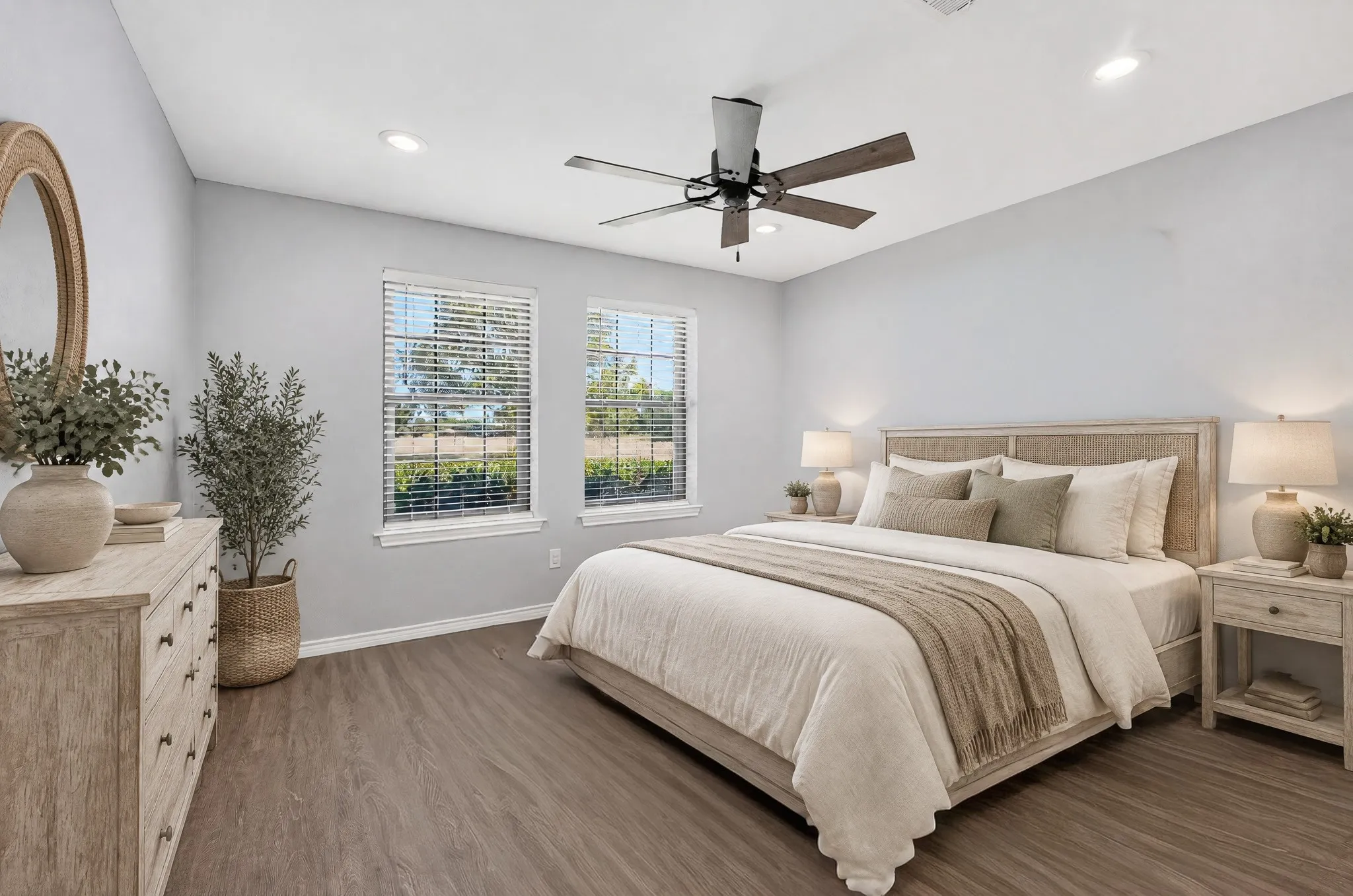 Single Family Residence For Sale in Collin County , 14340 County Road 550 Road, Farmersville, Texas 75442, 3 Bedroom, 2 Bathroom, 2 Garage spaces, 2,819 Sqft, built in 1982, mls#21398352, Real Estate Agent in Farmersville, Homes For Sale in Collin county, Homes For Sale in Farmersville, Realtor in Farmersville Texas, Real Estate Brokerage Independent Realty Texas, Luminita Cordes Realtor