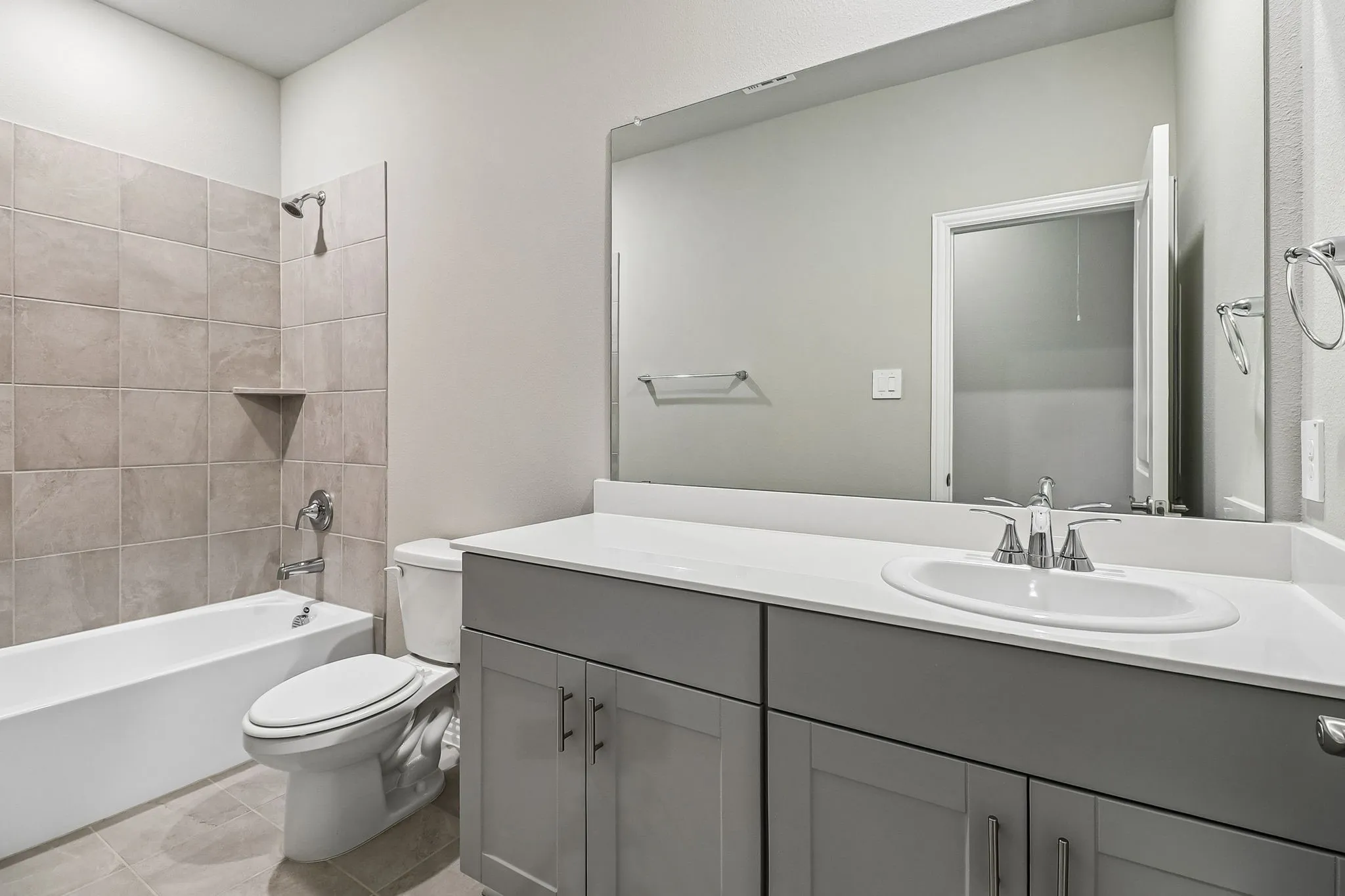 Photo is not of the actual home, but is an inspirational photo of builder’s model home and may depict options, furnishings, and/or decorator features that are not included.