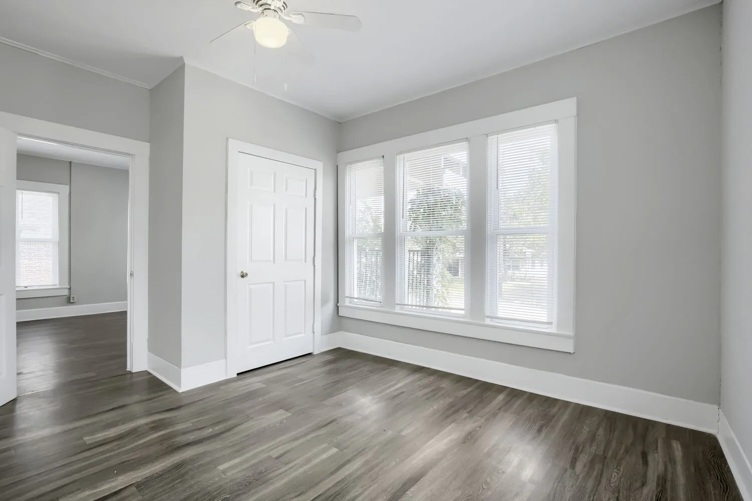 Single Family Residence For Rent in Grayson County , 520 E Day Street, Denison, Texas 75021, 3 Bedroom, 1 Bathroom, Garage spaces, 1,072 Sqft, built in 1920, mls#21406114, Real Estate Agent in Denison, Homes For Rent in Grayson county, Homes For Rent in Denison, Realtor in Denison Texas, Real Estate Brokerage Independent Realty Texas, Luminita Cordes Realtor