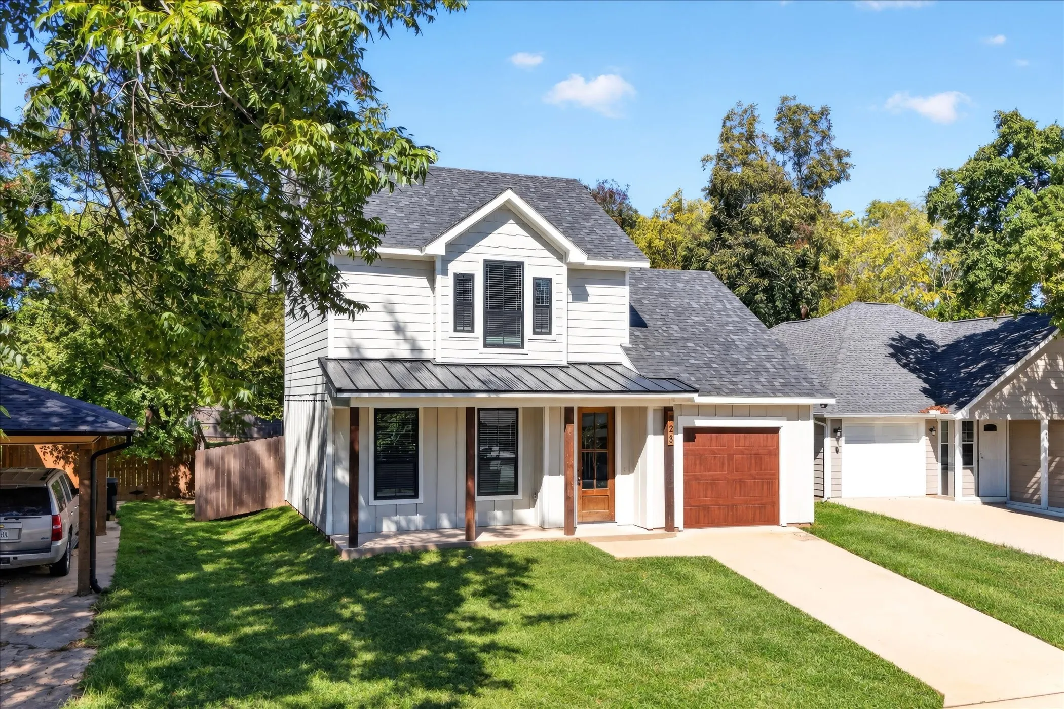 Single Family Residence For Rent in Grayson County , 423 W Monterey Street, Denison, Texas 75020, 3 Bedroom, 3 Bathroom, 1 Garage spaces, 1,560 Sqft, built in 2023, mls#21397052, Real Estate Agent in Denison, Homes For Rent in Grayson county, Homes For Rent in Denison, Realtor in Denison Texas, Real Estate Brokerage Independent Realty Texas, Luminita Cordes Realtor