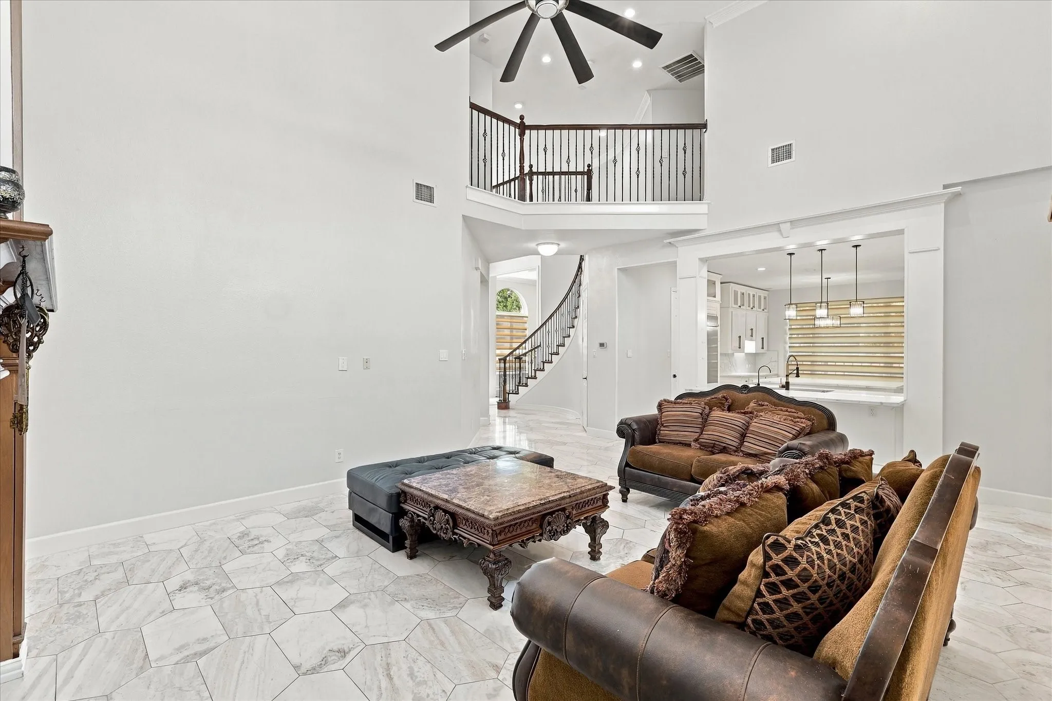 Single Family Residence For Rent in Collin County , 701 Wheaton Court, Allen, Texas 75013, 4 Bedroom, 4 Bathroom, 3 Garage spaces, 3,850 Sqft, built in 2000, mls#21406138, Real Estate Agent in Allen, Homes For Rent in Collin county, Homes For Rent in Allen, Realtor in Allen Texas, Real Estate Brokerage Independent Realty Texas, Luminita Cordes Realtor