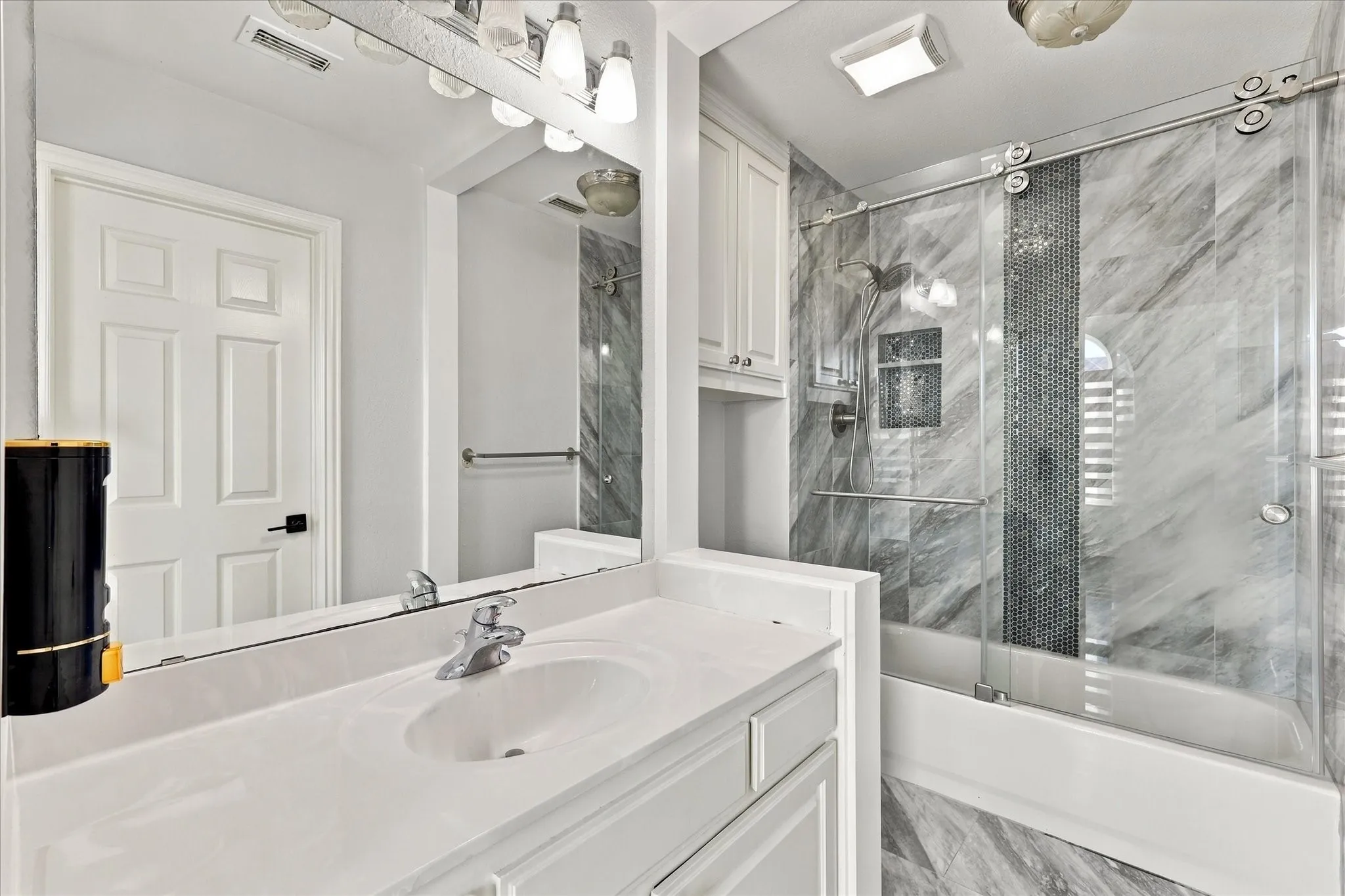 Single Family Residence For Rent in Collin County , 701 Wheaton Court, Allen, Texas 75013, 4 Bedroom, 4 Bathroom, 3 Garage spaces, 3,850 Sqft, built in 2000, mls#21406138, Real Estate Agent in Allen, Homes For Rent in Collin county, Homes For Rent in Allen, Realtor in Allen Texas, Real Estate Brokerage Independent Realty Texas, Luminita Cordes Realtor