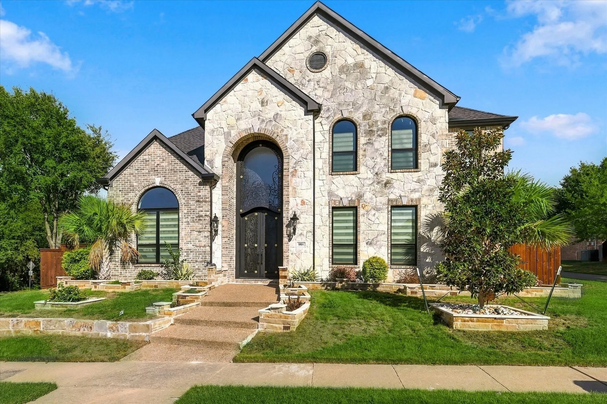 Single Family Residence For Rent in Collin County , 701 Wheaton Court, Allen, Texas 75013, 4 Bedroom, 4 Bathroom, 3 Garage spaces, 3,850 Sqft, built in 2000, mls#21406138, Real Estate Agent in Allen, Homes For Rent in Collin county, Homes For Rent in Allen, Realtor in Allen Texas, Real Estate Brokerage Independent Realty Texas, Luminita Cordes Realtor