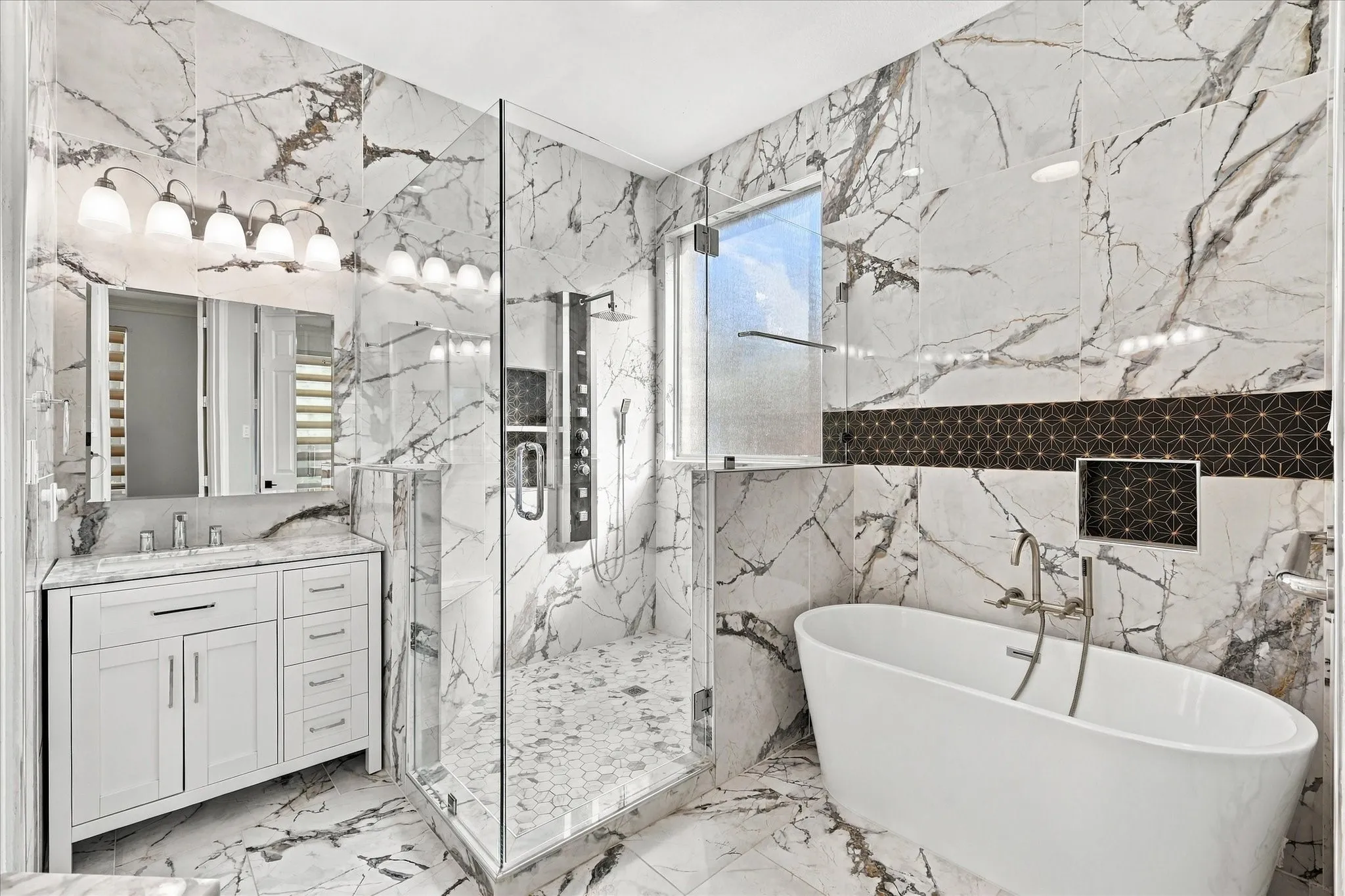 Single Family Residence For Rent in Collin County , 701 Wheaton Court, Allen, Texas 75013, 4 Bedroom, 4 Bathroom, 3 Garage spaces, 3,850 Sqft, built in 2000, mls#21406138, Real Estate Agent in Allen, Homes For Rent in Collin county, Homes For Rent in Allen, Realtor in Allen Texas, Real Estate Brokerage Independent Realty Texas, Luminita Cordes Realtor