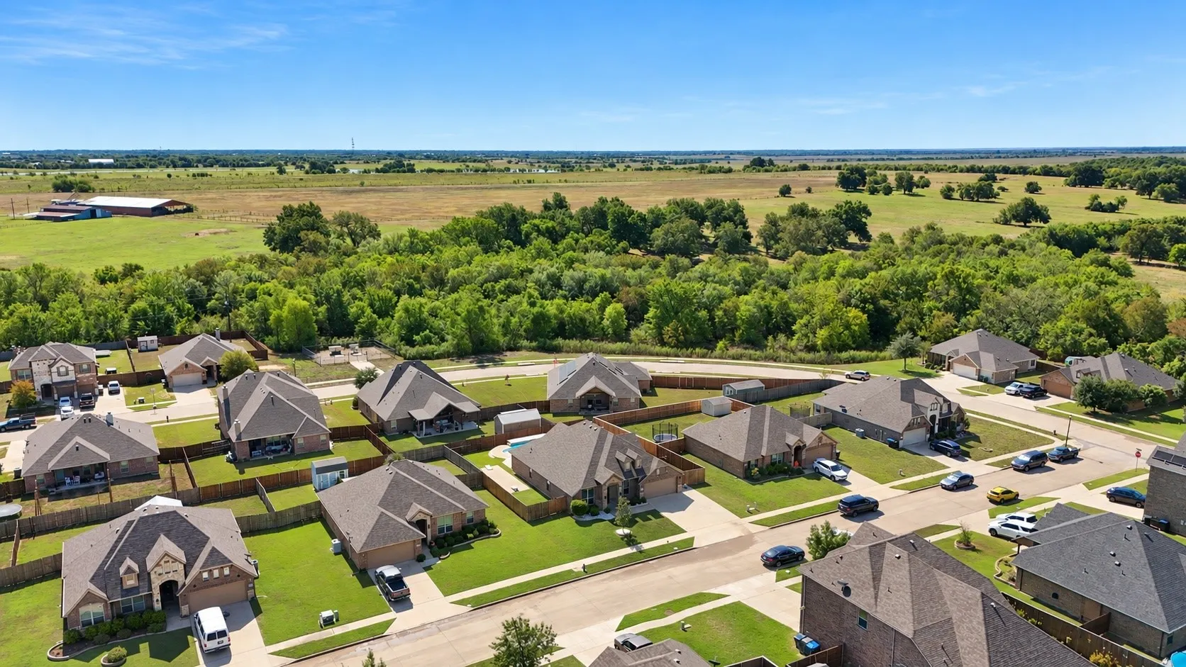 Single Family Residence For Sale in Kaufman County , 133 Haymeadow Drive, Crandall, Texas 75114, 4 Bedroom, 2 Bathroom, 2 Garage spaces, 2,288 Sqft, built in 2017, mls#21406062, Real Estate Agent in Crandall, Homes For Sale in Kaufman county, Homes For Sale in Crandall, Realtor in Crandall Texas, Real Estate Brokerage Independent Realty Texas, Luminita Cordes Realtor