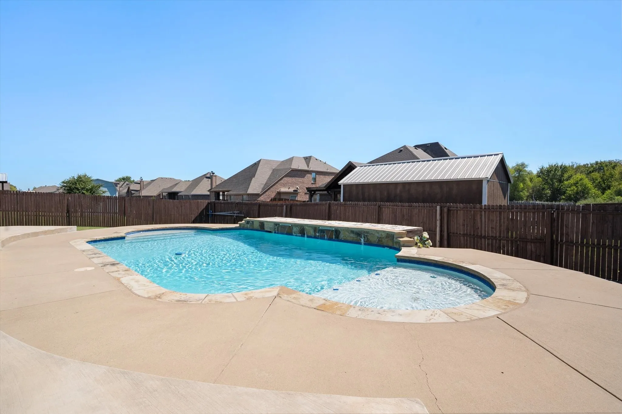 Single Family Residence For Sale in Kaufman County , 133 Haymeadow Drive, Crandall, Texas 75114, 4 Bedroom, 2 Bathroom, 2 Garage spaces, 2,288 Sqft, built in 2017, mls#21406062, Real Estate Agent in Crandall, Homes For Sale in Kaufman county, Homes For Sale in Crandall, Realtor in Crandall Texas, Real Estate Brokerage Independent Realty Texas, Luminita Cordes Realtor