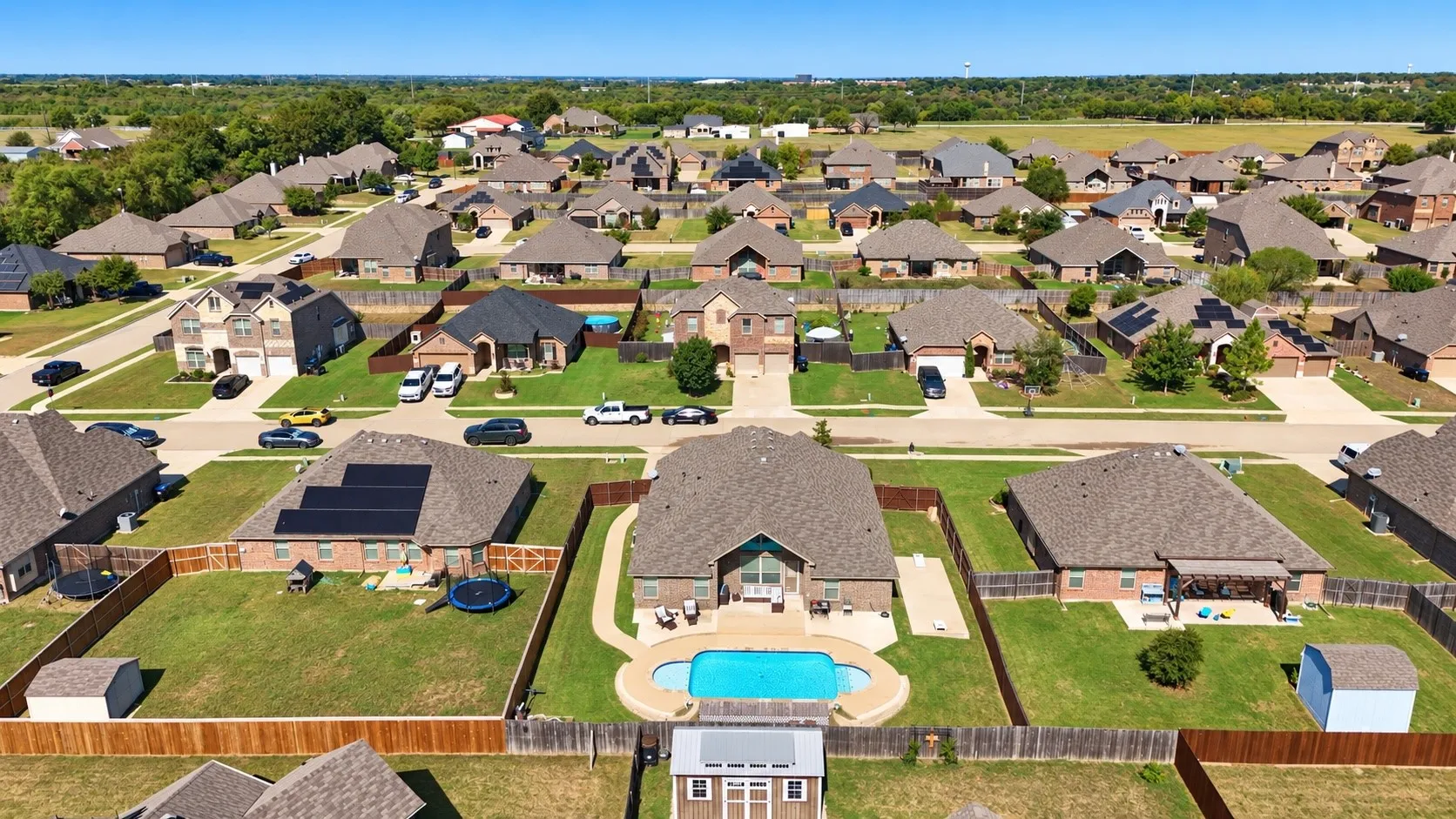 Single Family Residence For Sale in Kaufman County , 133 Haymeadow Drive, Crandall, Texas 75114, 4 Bedroom, 2 Bathroom, 2 Garage spaces, 2,288 Sqft, built in 2017, mls#21406062, Real Estate Agent in Crandall, Homes For Sale in Kaufman county, Homes For Sale in Crandall, Realtor in Crandall Texas, Real Estate Brokerage Independent Realty Texas, Luminita Cordes Realtor