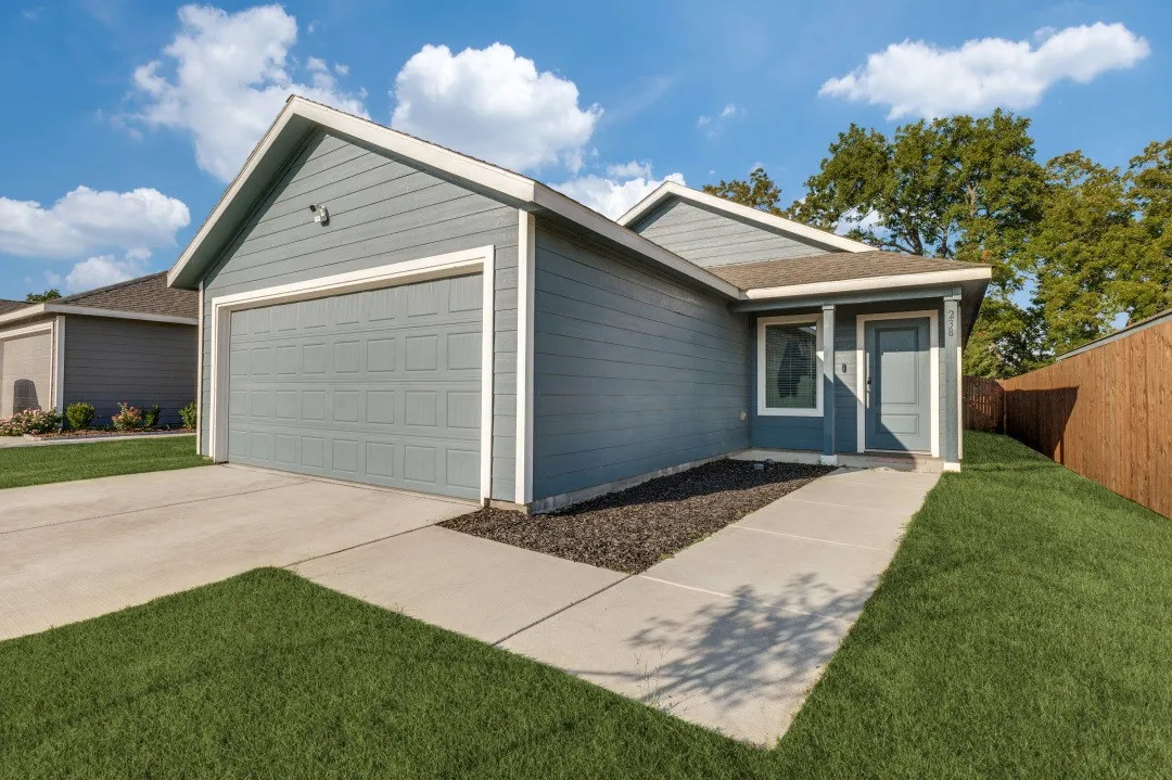 Single Family Residence For Rent in Dallas County , 238 Willow Way, Wilmer, Texas 75172, 3 Bedroom, 2 Bathroom, 2 Garage spaces, 1,266 Sqft, built in 2024, mls#21406141, Real Estate Agent in Wilmer, Homes For Rent in Dallas county, Homes For Rent in Wilmer, Realtor in Wilmer Texas, Real Estate Brokerage Independent Realty Texas, Luminita Cordes Realtor