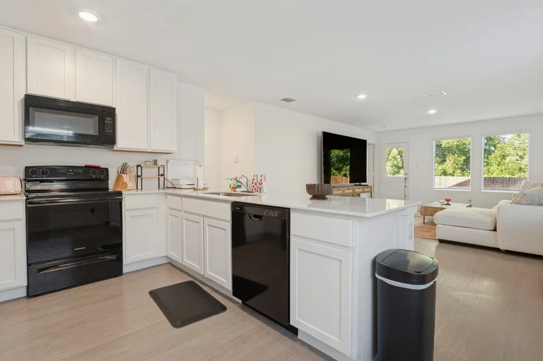 Single Family Residence For Rent in Dallas County , 238 Willow Way, Wilmer, Texas 75172, 3 Bedroom, 2 Bathroom, 2 Garage spaces, 1,266 Sqft, built in 2024, mls#21406141, Real Estate Agent in Wilmer, Homes For Rent in Dallas county, Homes For Rent in Wilmer, Realtor in Wilmer Texas, Real Estate Brokerage Independent Realty Texas, Luminita Cordes Realtor