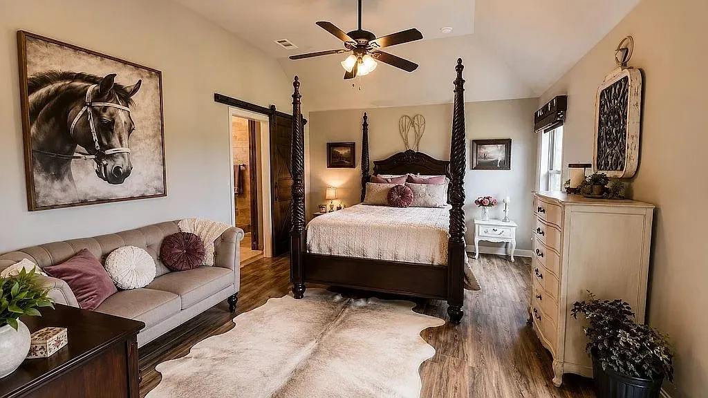 Single Family Residence For Sale in Parker County , 8850 Old Agnes Road, Poolville, Texas 76487, 5 Bedroom, 4 Bathroom, 2 Garage spaces, 3,424 Sqft, built in 2017, mls#21405736, Real Estate Agent in Poolville, Homes For Sale in Parker county, Homes For Sale in Poolville, Realtor in Poolville Texas, Real Estate Brokerage Independent Realty Texas, Luminita Cordes Realtor