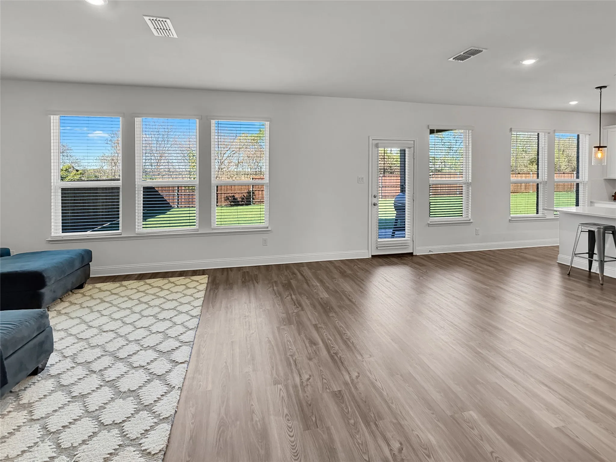 Single Family Residence For Rent in Denton County , 1200 Lancaster Drive, Justin, Texas 76247, 3 Bedroom, 3 Bathroom, 2 Garage spaces, 2,551 Sqft, built in 2024, mls#21405581, Real Estate Agent in Justin, Homes For Rent in Denton county, Homes For Rent in Justin, Realtor in Justin Texas, Real Estate Brokerage Independent Realty Texas, Luminita Cordes Realtor