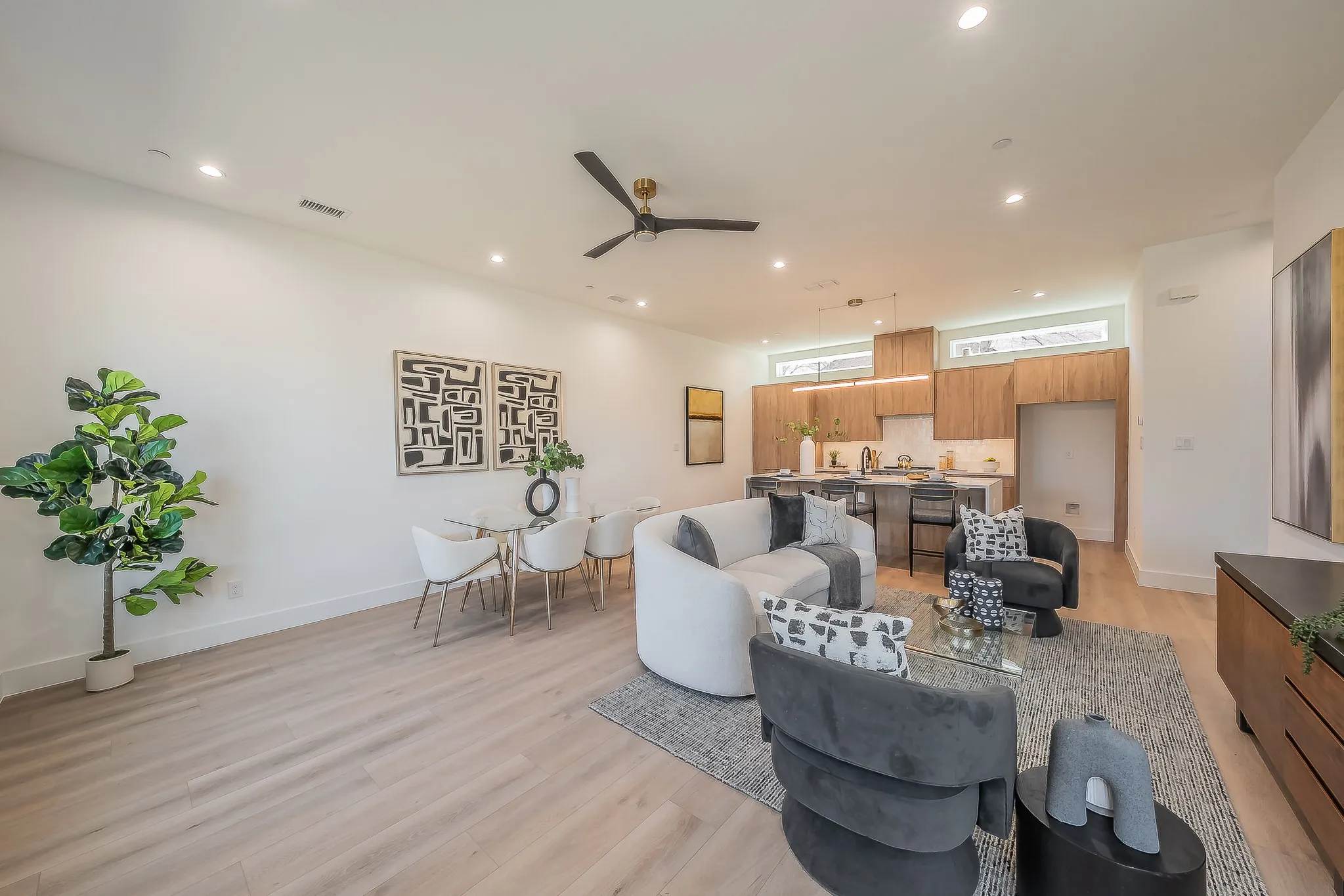 Condominium For Sale in Dallas County , 5320 Reiger Avenue 107, Dallas, Texas 75214, 2 Bedroom, 3 Bathroom, 2 Garage spaces, 1,442 Sqft, built in 2025, mls#21406106, Real Estate Agent in Dallas, Homes For Sale in Dallas county, Homes For Sale in Dallas, Realtor in Dallas Texas, Real Estate Brokerage Independent Realty Texas, Luminita Cordes Realtor