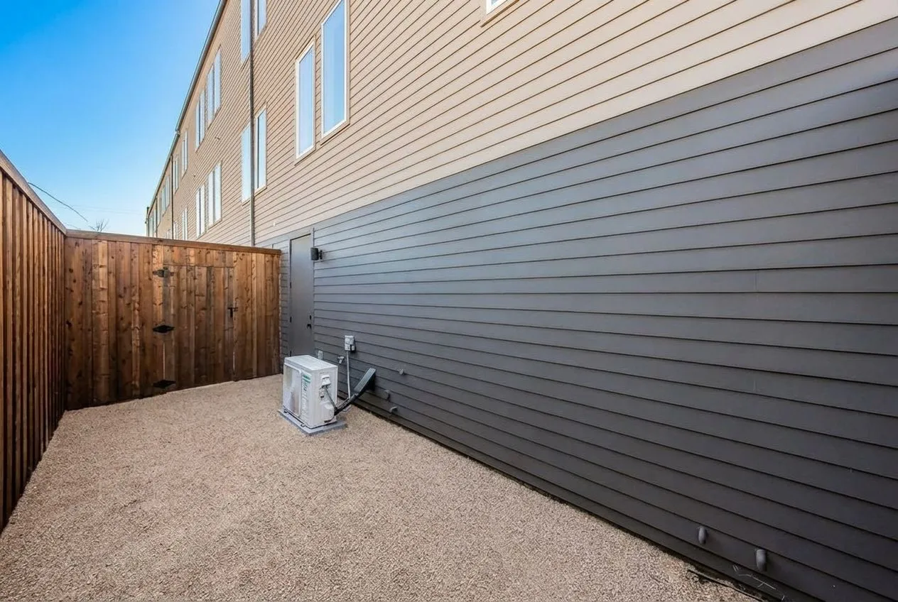 Condominium For Sale in Dallas County , 5320 Reiger Avenue 107, Dallas, Texas 75214, 2 Bedroom, 3 Bathroom, 2 Garage spaces, 1,442 Sqft, built in 2025, mls#21406106, Real Estate Agent in Dallas, Homes For Sale in Dallas county, Homes For Sale in Dallas, Realtor in Dallas Texas, Real Estate Brokerage Independent Realty Texas, Luminita Cordes Realtor
