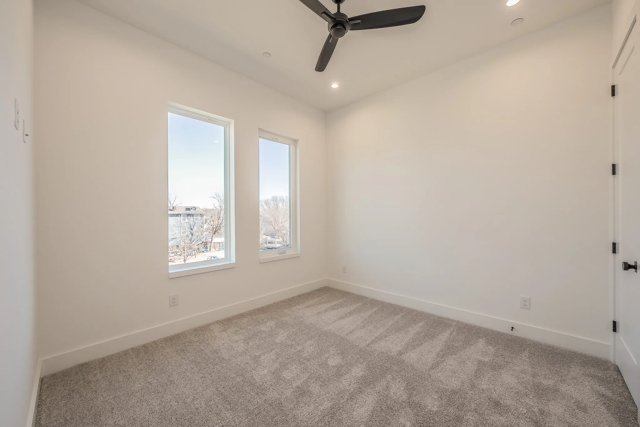 Condominium For Sale in Dallas County , 5320 Reiger Avenue 107, Dallas, Texas 75214, 2 Bedroom, 3 Bathroom, 2 Garage spaces, 1,442 Sqft, built in 2025, mls#21406106, Real Estate Agent in Dallas, Homes For Sale in Dallas county, Homes For Sale in Dallas, Realtor in Dallas Texas, Real Estate Brokerage Independent Realty Texas, Luminita Cordes Realtor