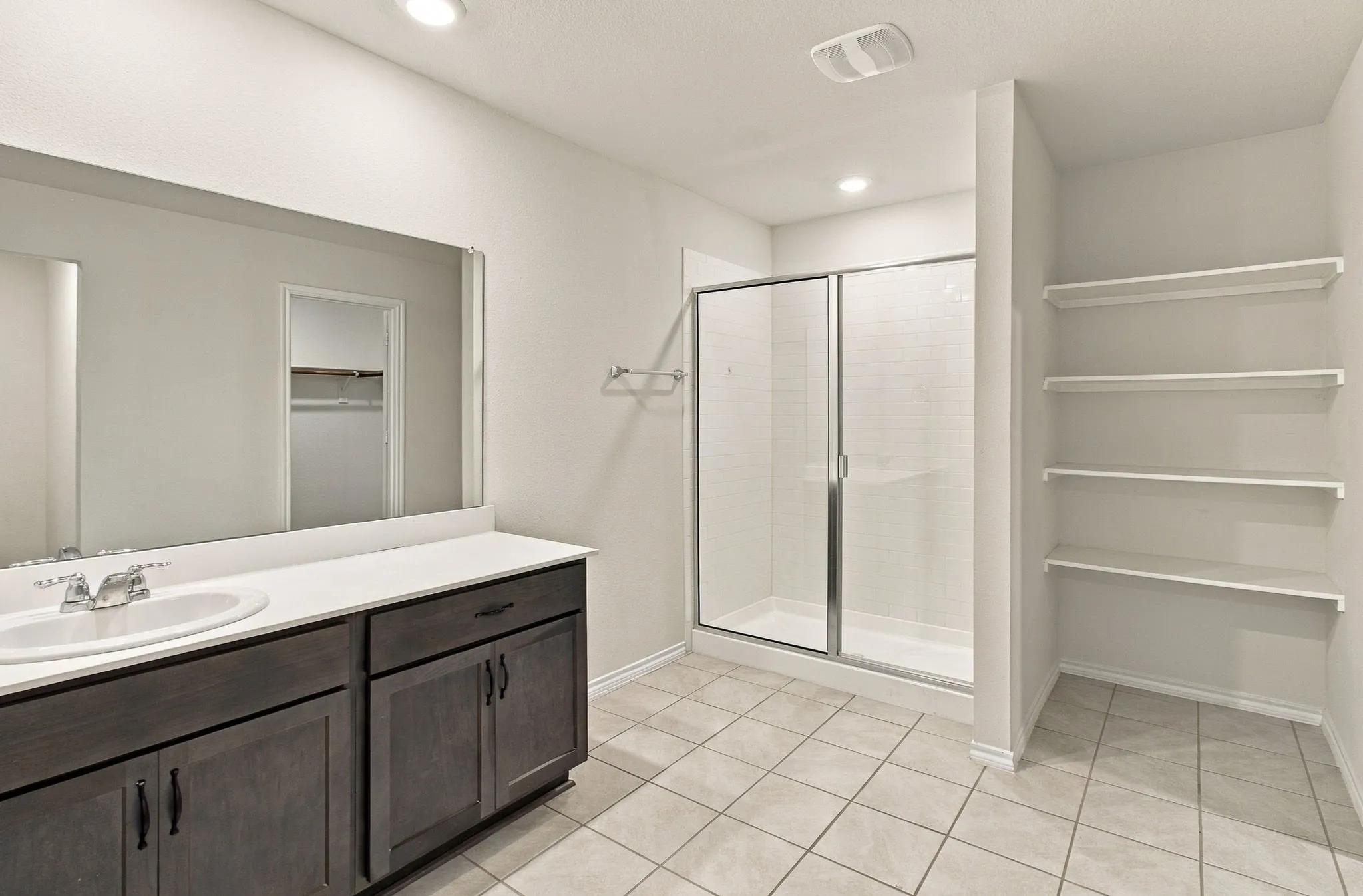 Single Family Residence For Sale in Kaufman County , 2310 Wisterwood Lane, Crandall, Texas 75114, 4 Bedroom, 3 Bathroom, 2 Garage spaces, 2,094 Sqft, built in 2020, mls#21394517, Real Estate Agent in Crandall, Homes For Sale in Kaufman county, Homes For Sale in Crandall, Realtor in Crandall Texas, Real Estate Brokerage Independent Realty Texas, Luminita Cordes Realtor