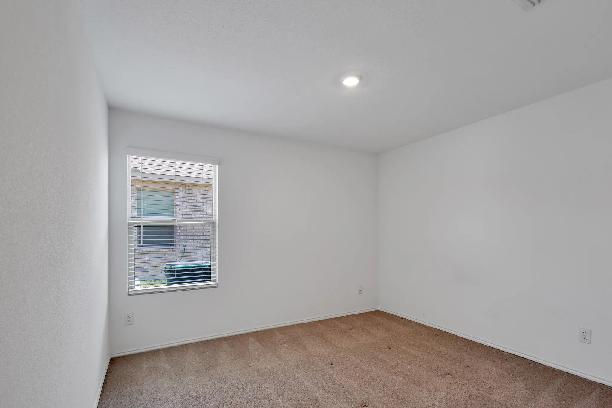 Single Family Residence For Rent in Denton County , 2804 Eppright Drive, Little Elm, Texas 75068, 4 Bedroom, 2 Bathroom, Garage spaces, 1,743 Sqft, built in 2023, mls#21403711, Real Estate Agent in Little Elm, Homes For Rent in Denton county, Homes For Rent in Little Elm, Realtor in Little Elm Texas, Real Estate Brokerage Independent Realty Texas, Luminita Cordes Realtor