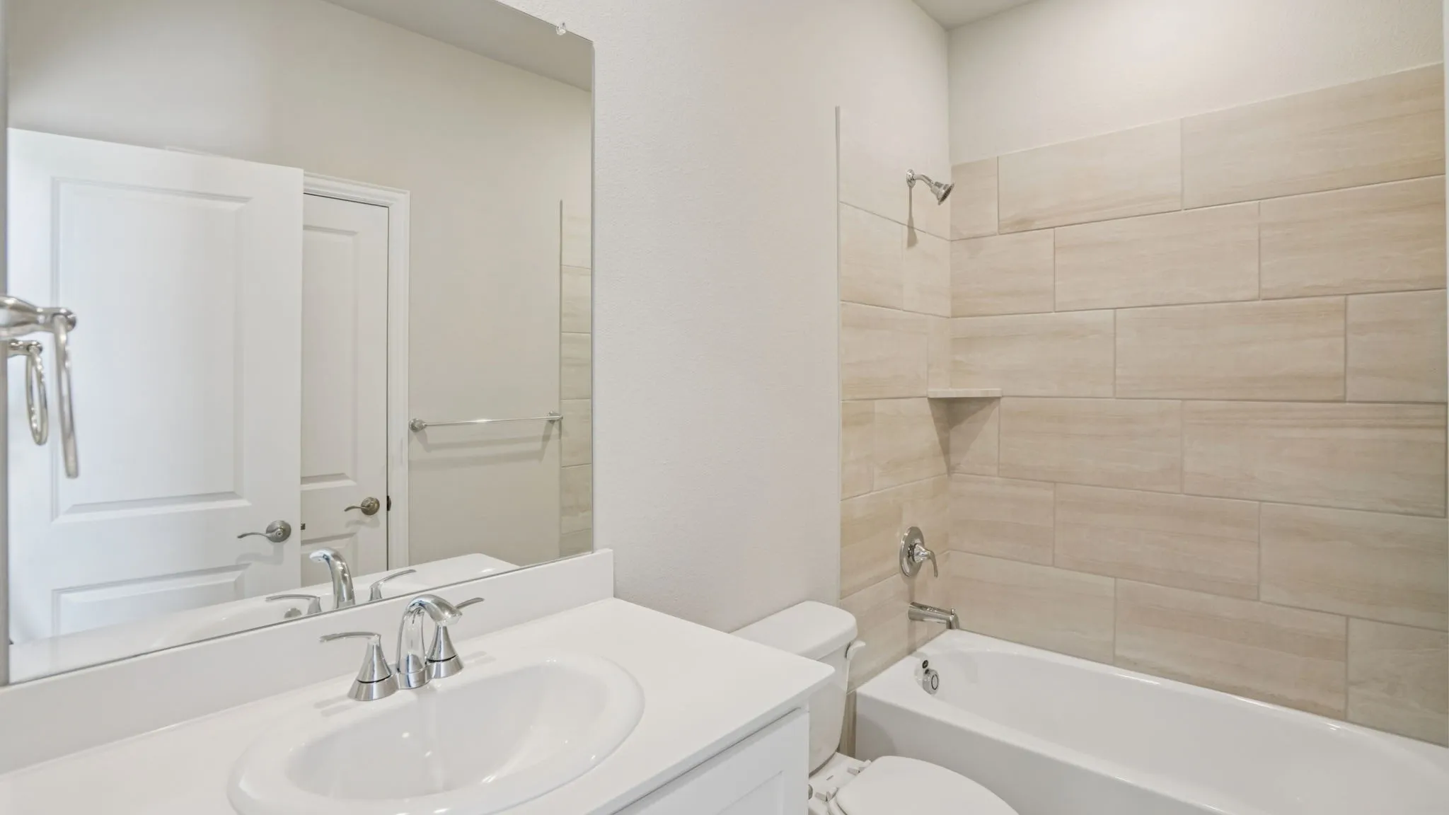 Photo is not of the actual home, but is an inspirational photo of builder’s model home and may depict options, furnishings, and/or decorator features that are not included.