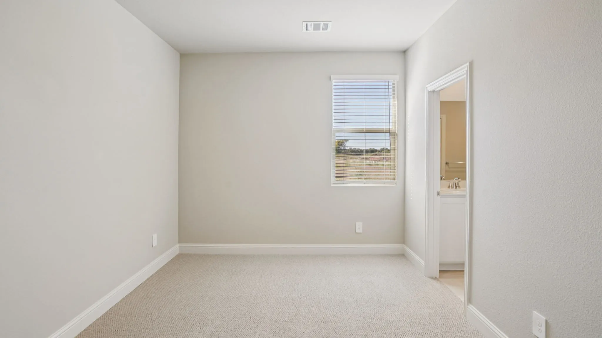 Photo is not of the actual home, but is an inspirational photo of builder’s model home and may depict options, furnishings, and/or decorator features that are not included.