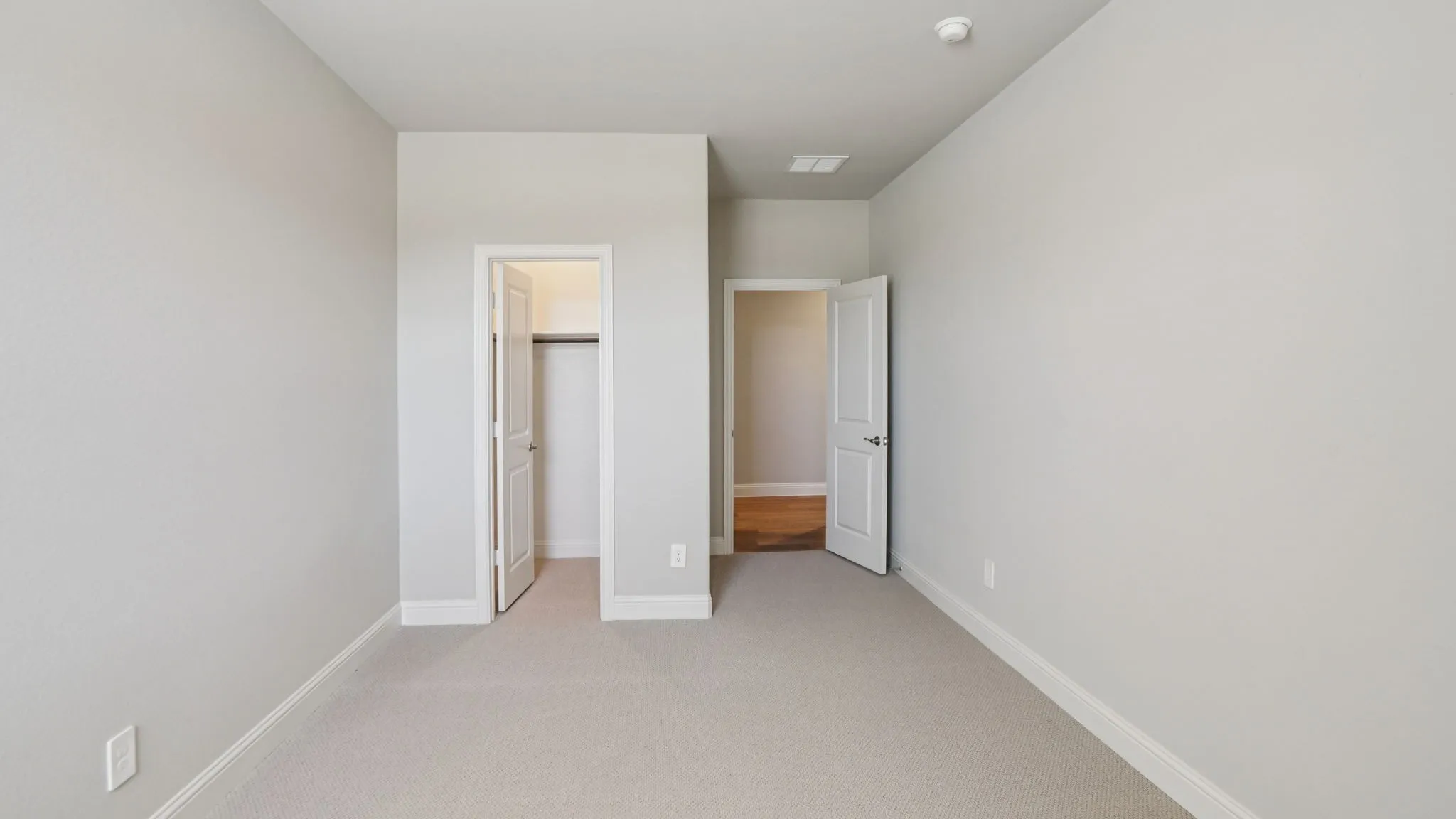 Photo is not of the actual home, but is an inspirational photo of builder’s model home and may depict options, furnishings, and/or decorator features that are not included.