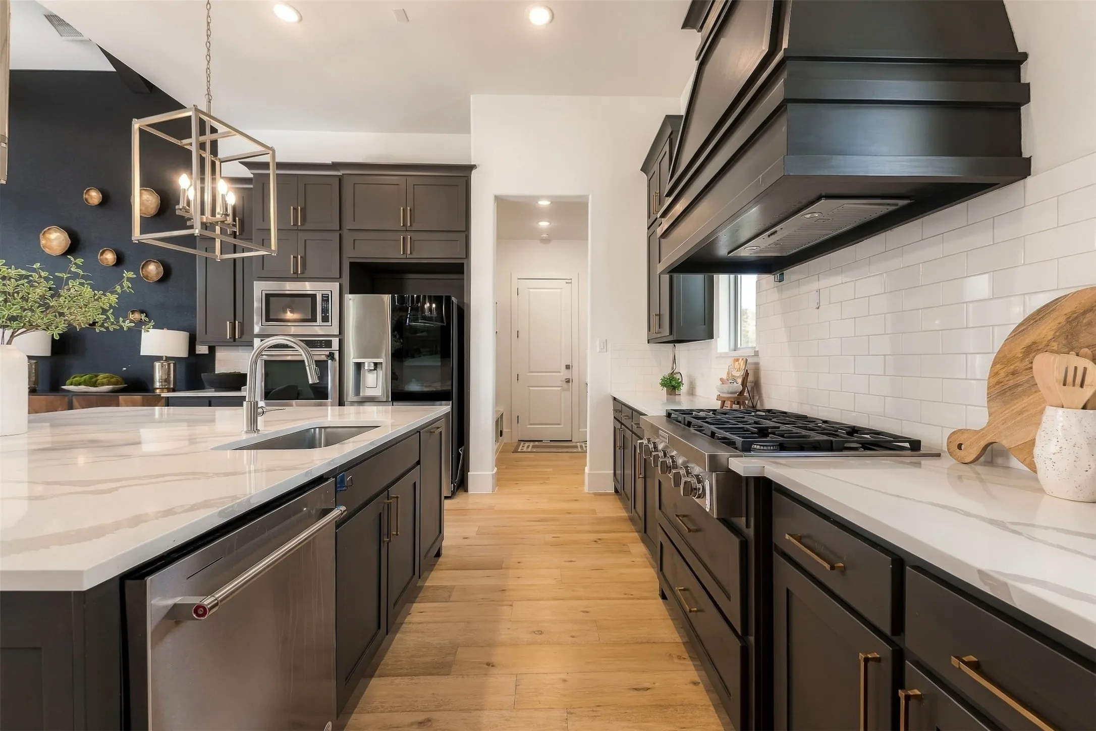 Single Family Residence For Sale in Denton County , 4671 Summerville Lane, Prosper, Texas 75078, 4 Bedroom, 5 Bathroom, 3 Garage spaces, 3,853 Sqft, built in 2022, mls#21405407, Real Estate Agent in Prosper, Homes For Sale in Denton county, Homes For Sale in Prosper, Realtor in Prosper Texas, Real Estate Brokerage Independent Realty Texas, Luminita Cordes Realtor