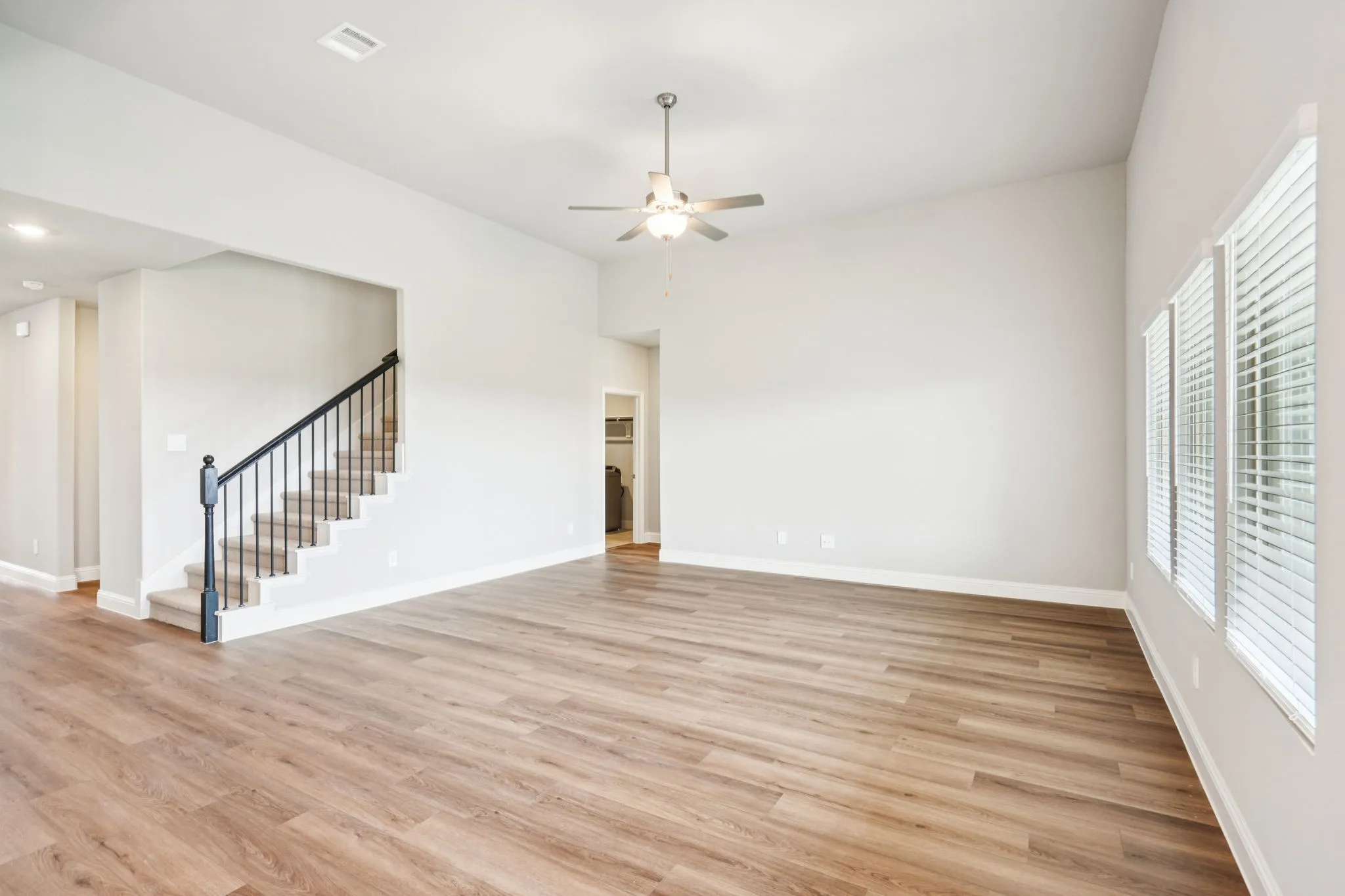 Photo is not of the actual home, but is an inspirational photo of builder’s model home and may depict options, furnishings, and/or decorator features that are not included.