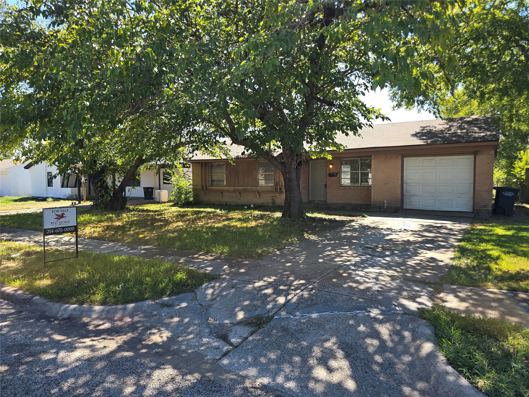 Single Family Residence For Sale