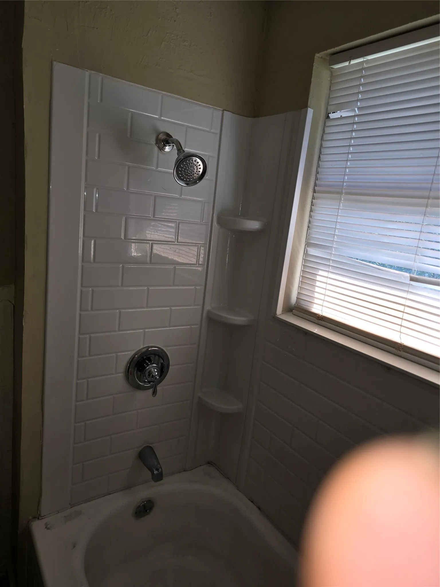 Single Family Residence For Sale in Dallas County , 3609 Edgebrook Drive, Mesquite, Texas 75150, 3 Bedroom, 1 Bathroom, 1 Garage spaces, 928 Sqft, built in 1960, mls#21406171, Real Estate Agent in Mesquite, Homes For Sale in Dallas county, Homes For Sale in Mesquite, Realtor in Mesquite Texas, Real Estate Brokerage Independent Realty Texas, Luminita Cordes Realtor