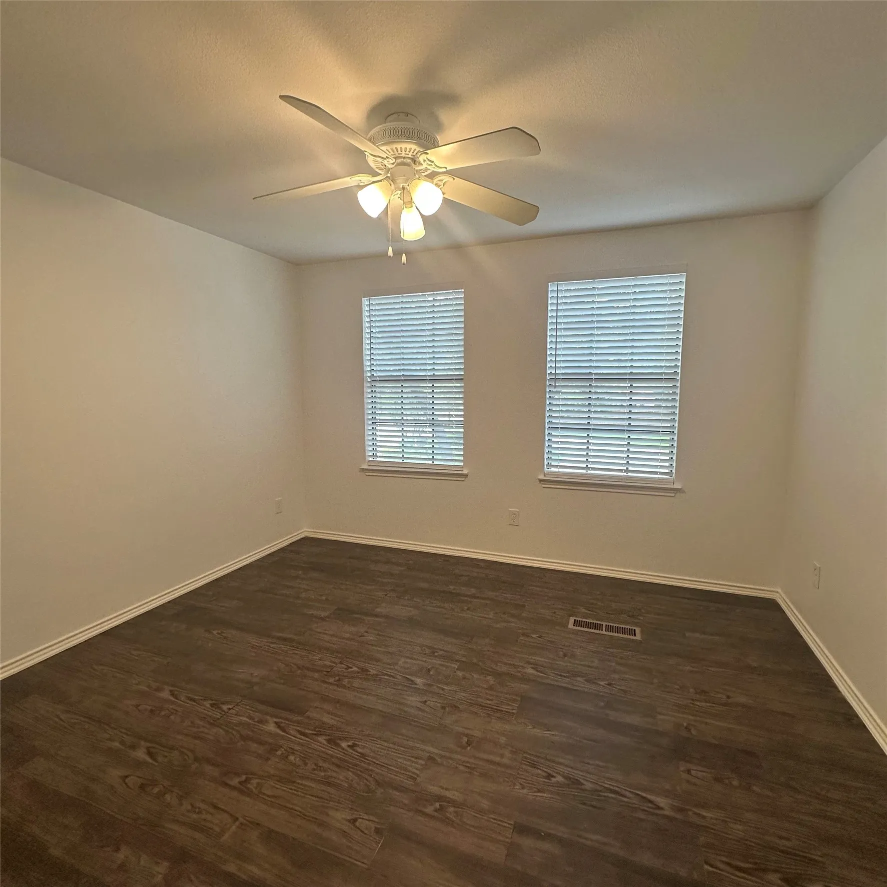 Condominium For Rent in Dallas County , 449 Harris Street 101J, Coppell, Texas 75019, 2 Bedroom, 2 Bathroom, Garage spaces, 1,254 Sqft, built in 1985, mls#21406175, Real Estate Agent in Coppell, Homes For Rent in Dallas county, Homes For Rent in Coppell, Realtor in Coppell Texas, Real Estate Brokerage Independent Realty Texas, Luminita Cordes Realtor