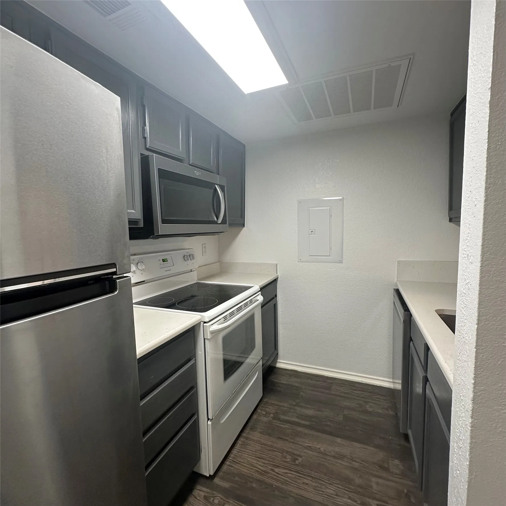 Condominium For Rent in Dallas County , 449 Harris Street 101J, Coppell, Texas 75019, 2 Bedroom, 2 Bathroom, Garage spaces, 1,254 Sqft, built in 1985, mls#21406175, Real Estate Agent in Coppell, Homes For Rent in Dallas county, Homes For Rent in Coppell, Realtor in Coppell Texas, Real Estate Brokerage Independent Realty Texas, Luminita Cordes Realtor