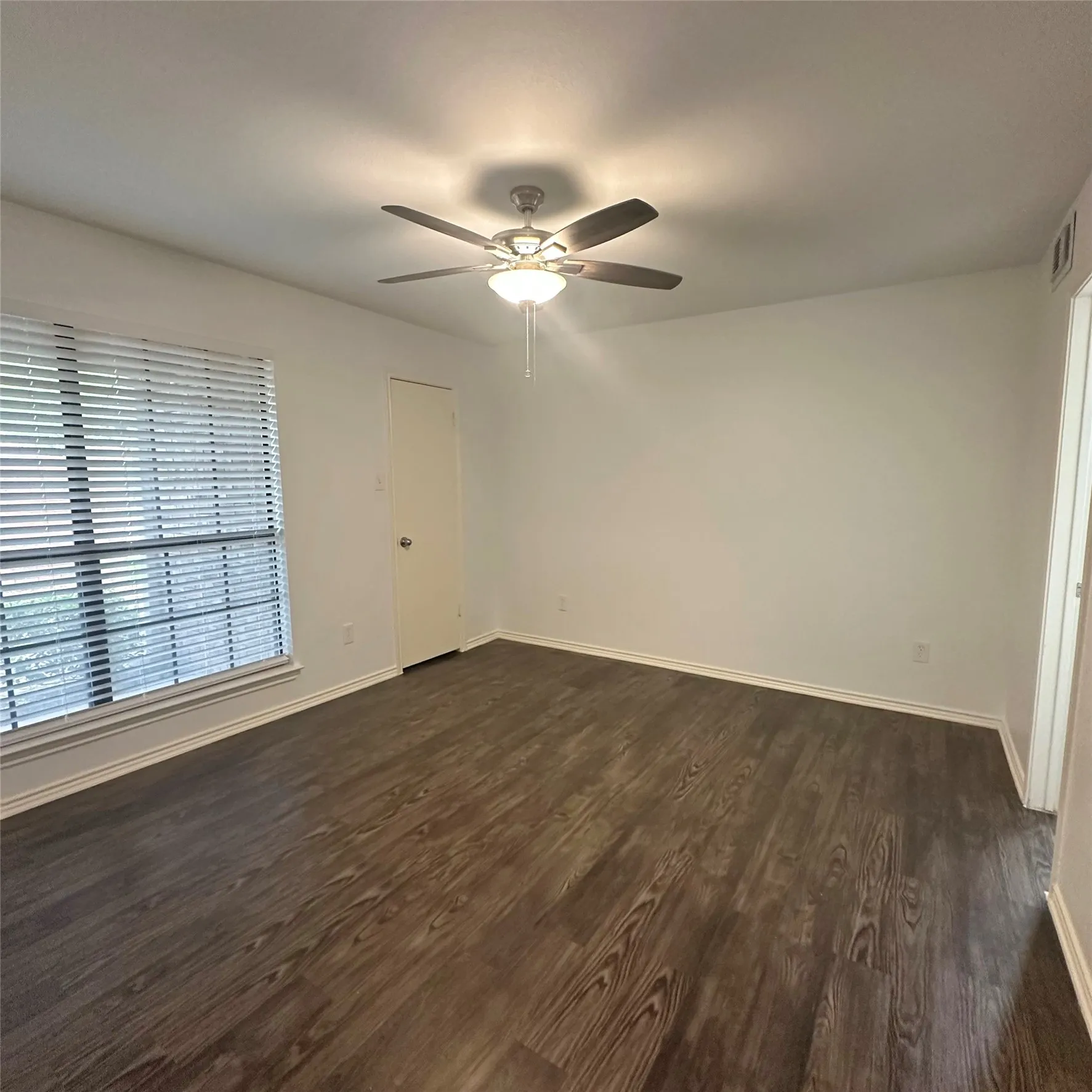 Condominium For Rent in Dallas County , 449 Harris Street 101J, Coppell, Texas 75019, 2 Bedroom, 2 Bathroom, Garage spaces, 1,254 Sqft, built in 1985, mls#21406175, Real Estate Agent in Coppell, Homes For Rent in Dallas county, Homes For Rent in Coppell, Realtor in Coppell Texas, Real Estate Brokerage Independent Realty Texas, Luminita Cordes Realtor