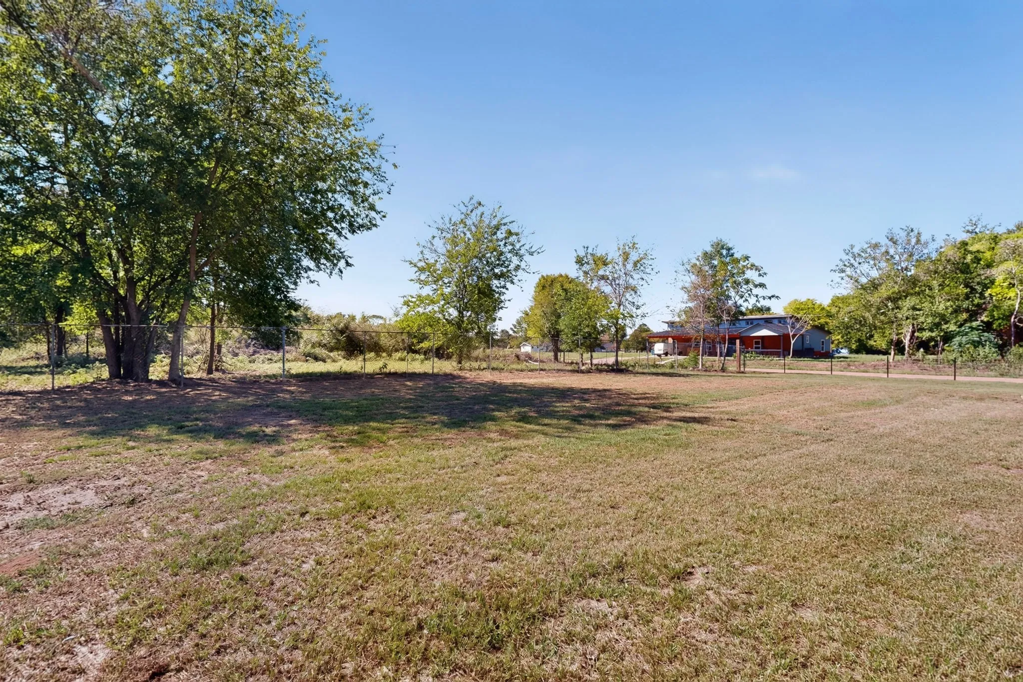 Manufactured Home For Sale in Henderson County , 15825 Wingham Road, Caney City, Texas 75148, 4 Bedroom, 2 Bathroom, Garage spaces, 1,680 Sqft, built in 2006, mls#21406155, Real Estate Agent in Caney City, Homes For Sale in Henderson county, Homes For Sale in Caney City, Realtor in Caney City Texas, Real Estate Brokerage Independent Realty Texas, Luminita Cordes Realtor