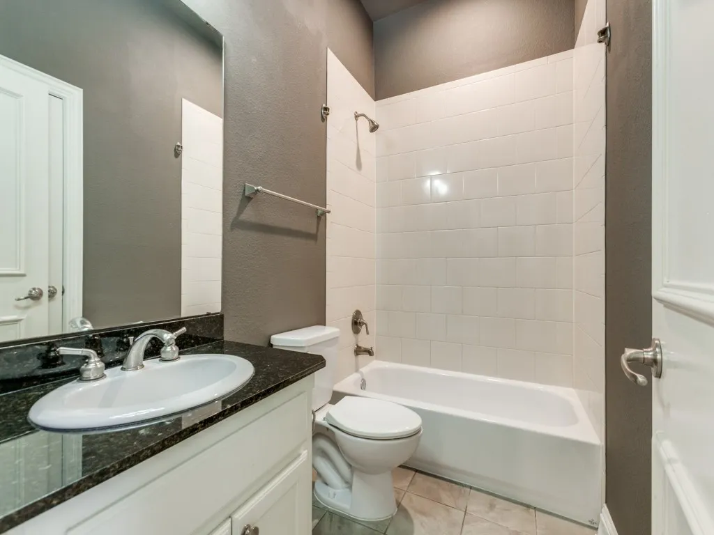 Townhouse For Rent in Collin County , 1620 Carpenter Drive, Plano, Texas 75074, 3 Bedroom, 3 Bathroom, 2 Garage spaces, 2,279 Sqft, built in 2009, mls#21406186, Real Estate Agent in Plano, Homes For Rent in Collin county, Homes For Rent in Plano, Realtor in Plano Texas, Real Estate Brokerage Independent Realty Texas, Luminita Cordes Realtor