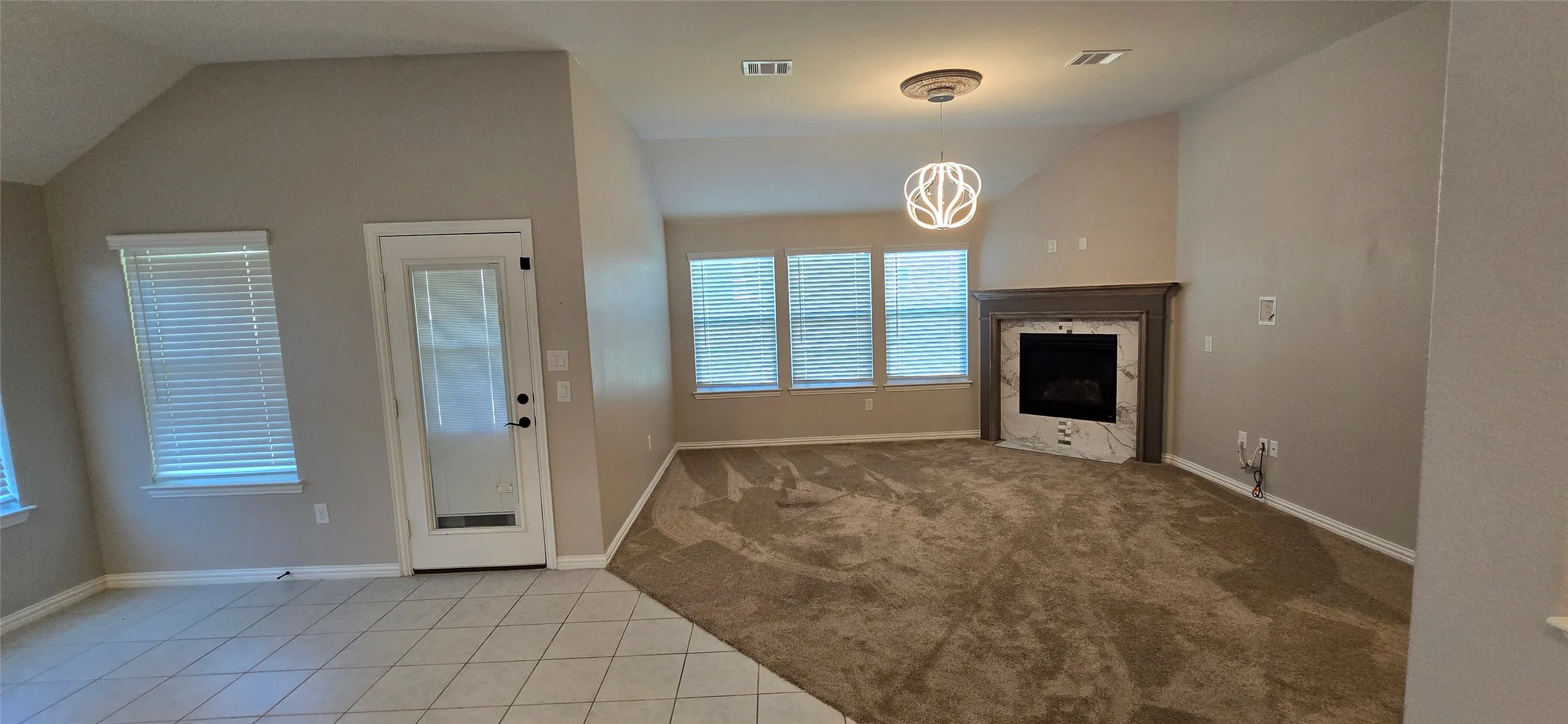 Single Family Residence For Sale in Johnson County , 2516 Linwood Drive, Mansfield, Texas 76084, 4 Bedroom, 2 Bathroom, 2 Garage spaces, 1,965 Sqft, built in 2018, mls#21406035, Real Estate Agent in Mansfield, Homes For Sale in Johnson county, Homes For Sale in Mansfield, Realtor in Mansfield Texas, Real Estate Brokerage Independent Realty Texas, Luminita Cordes Realtor