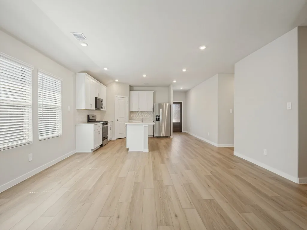 Single Family Residence For Rent in Collin County , 6207 Castamere Drive, Princeton, Texas 75071, 3 Bedroom, 2 Bathroom, 2 Garage spaces, 1,833 Sqft, built in 2026, mls#21404294, Real Estate Agent in Princeton, Homes For Rent in Collin county, Homes For Rent in Princeton, Realtor in Princeton Texas, Real Estate Brokerage Independent Realty Texas, Luminita Cordes Realtor