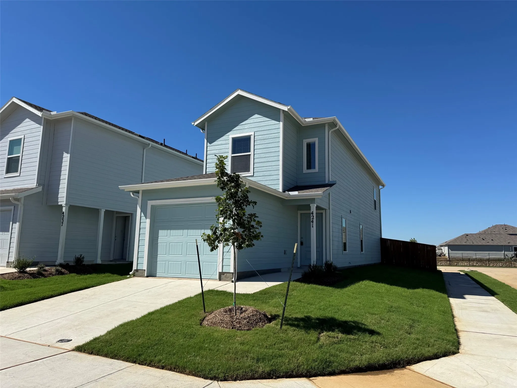 Single Family Residence For Rent in Denton County , 4241 Brumby Road, Providence Village, Texas 76227, 3 Bedroom, 3 Bathroom, 1 Garage spaces, 1,360 Sqft, built in 2026, mls#21405692, Real Estate Agent in Providence Village, Homes For Rent in Denton county, Homes For Rent in Providence Village, Realtor in Providence Village Texas, Real Estate Brokerage Independent Realty Texas, Luminita Cordes Realtor