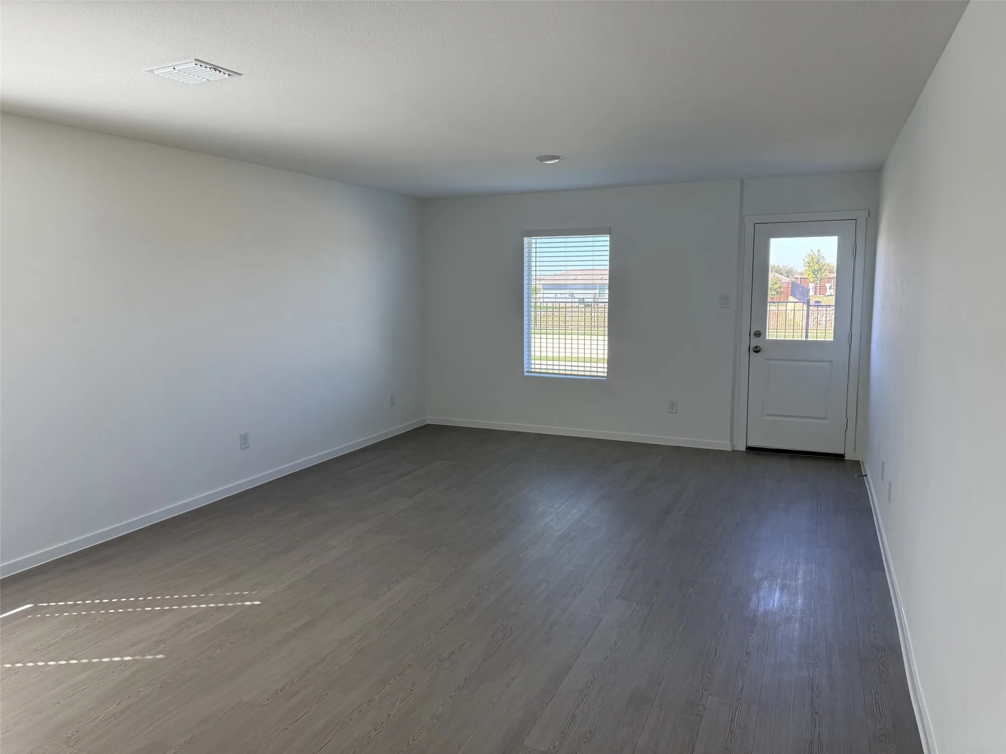 Single Family Residence For Rent in Denton County , 4241 Brumby Road, Providence Village, Texas 76227, 3 Bedroom, 3 Bathroom, 1 Garage spaces, 1,360 Sqft, built in 2026, mls#21405692, Real Estate Agent in Providence Village, Homes For Rent in Denton county, Homes For Rent in Providence Village, Realtor in Providence Village Texas, Real Estate Brokerage Independent Realty Texas, Luminita Cordes Realtor