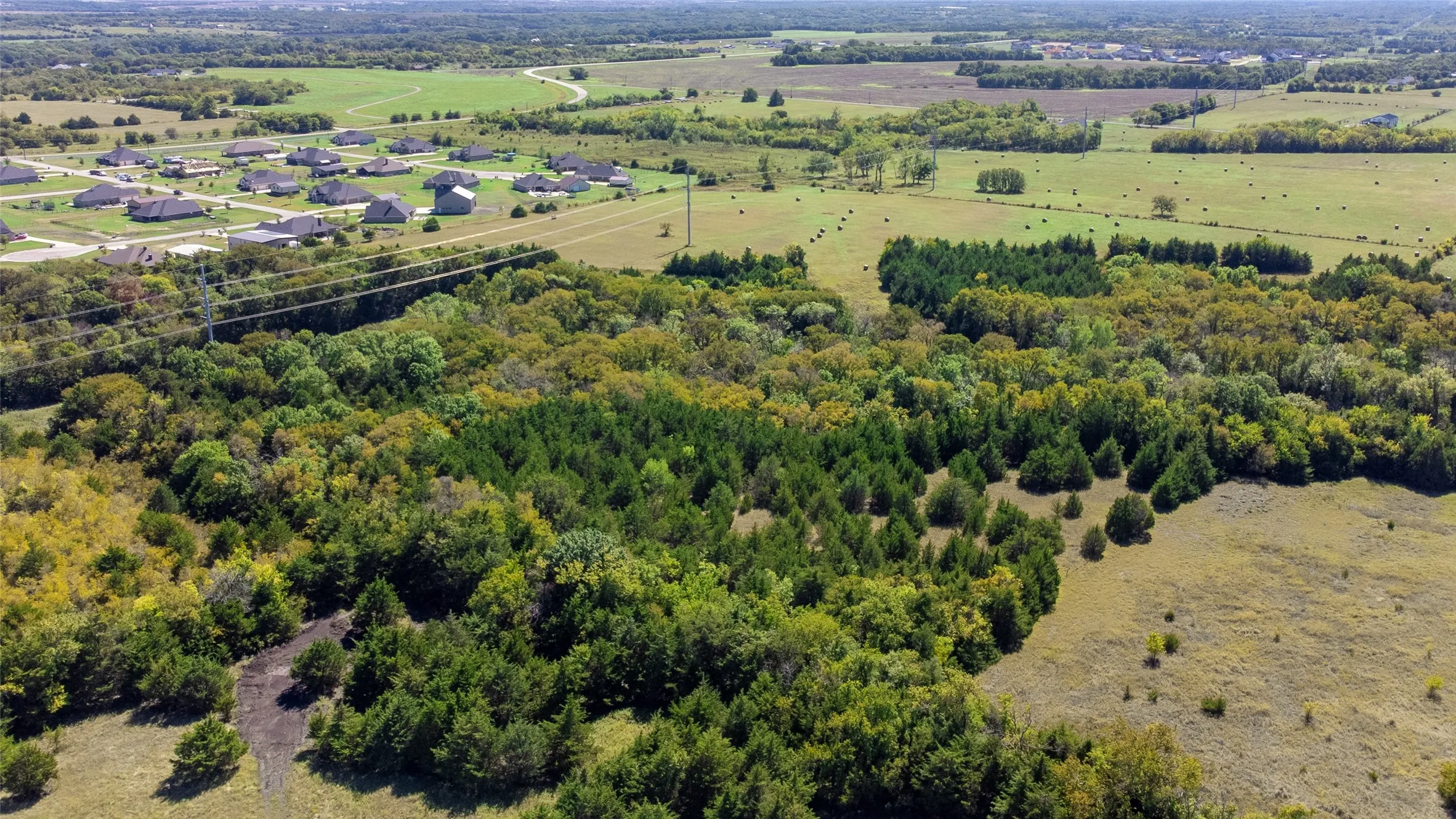 Unimproved Land For Sale in Grayson County , 62.48 AC County Road 218, Van Alstyne, Texas 75495, 0, 0, Garage spaces, 0 Sqft, built in 2003, mls#21406192, Real Estate Agent in Van Alstyne, Homes For Sale in Grayson county, Homes For Sale in Van Alstyne, Realtor in Van Alstyne Texas, Real Estate Brokerage Independent Realty Texas, Luminita Cordes Realtor
