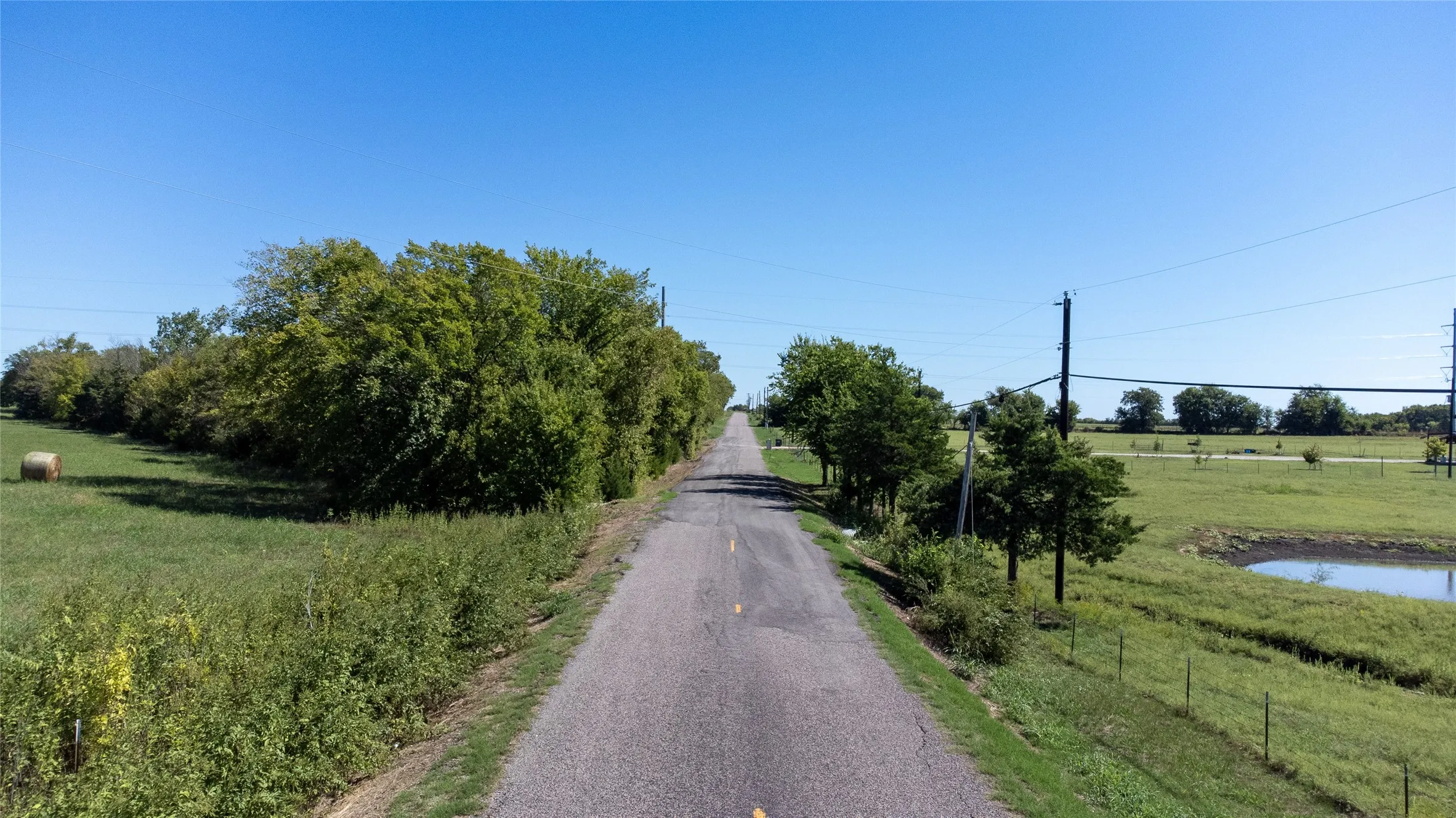 Unimproved Land For Sale in Grayson County , 62.48 AC County Road 218, Van Alstyne, Texas 75495, 0, 0, Garage spaces, 0 Sqft, built in 2003, mls#21406192, Real Estate Agent in Van Alstyne, Homes For Sale in Grayson county, Homes For Sale in Van Alstyne, Realtor in Van Alstyne Texas, Real Estate Brokerage Independent Realty Texas, Luminita Cordes Realtor