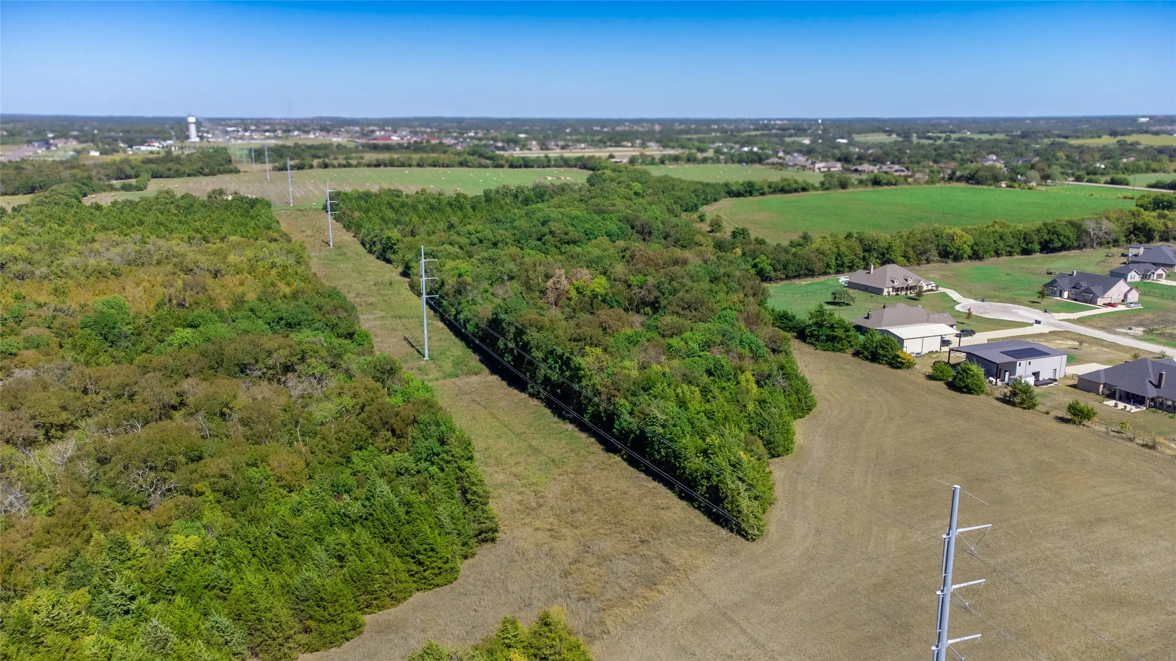 Unimproved Land For Sale in Grayson County , 62.48 AC County Road 218, Van Alstyne, Texas 75495, 0, 0, Garage spaces, 0 Sqft, built in 2003, mls#21406192, Real Estate Agent in Van Alstyne, Homes For Sale in Grayson county, Homes For Sale in Van Alstyne, Realtor in Van Alstyne Texas, Real Estate Brokerage Independent Realty Texas, Luminita Cordes Realtor