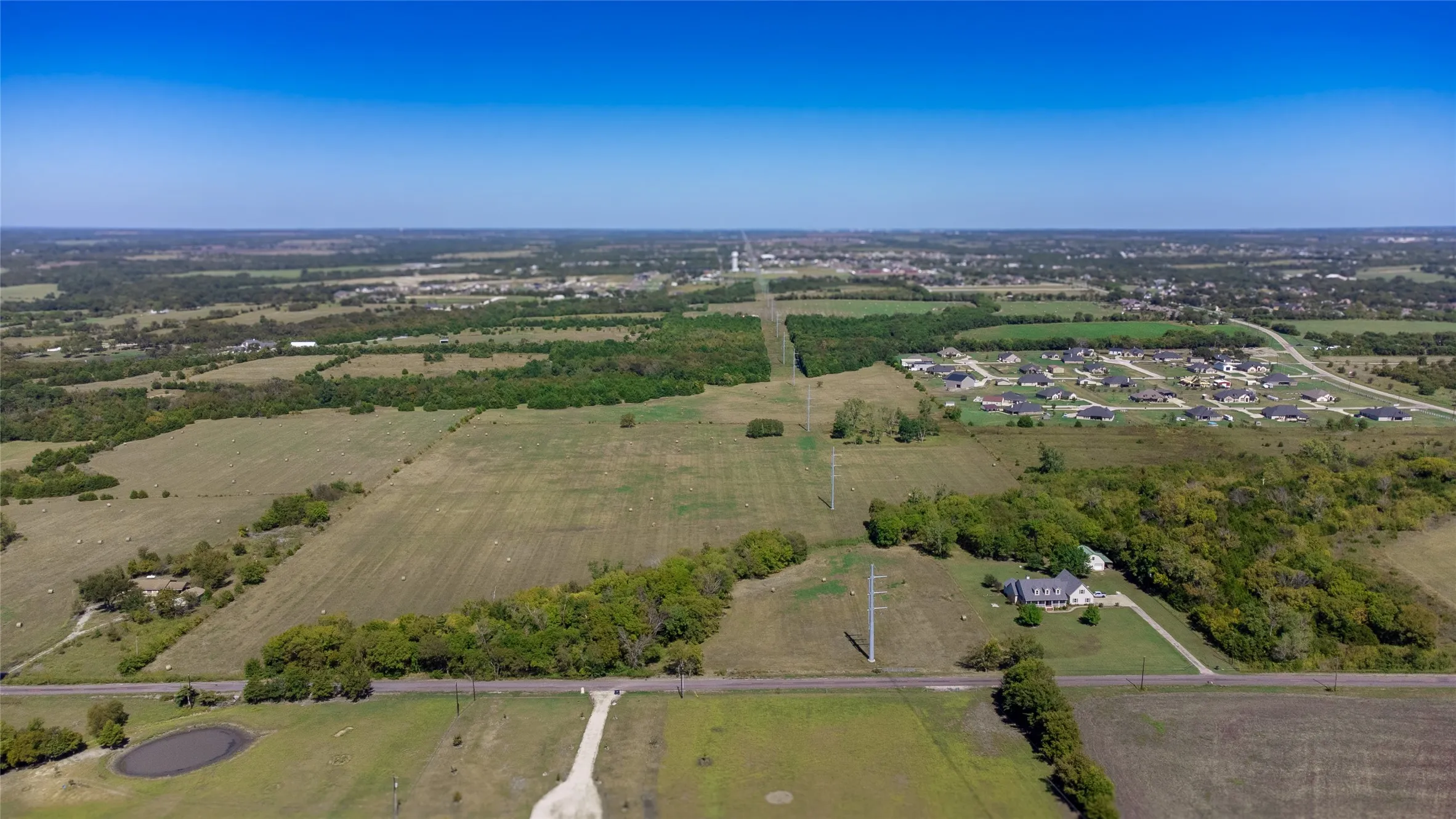 Unimproved Land For Sale in Grayson County , 62.48 AC County Road 218, Van Alstyne, Texas 75495, 0, 0, Garage spaces, 0 Sqft, built in 2003, mls#21406192, Real Estate Agent in Van Alstyne, Homes For Sale in Grayson county, Homes For Sale in Van Alstyne, Realtor in Van Alstyne Texas, Real Estate Brokerage Independent Realty Texas, Luminita Cordes Realtor
