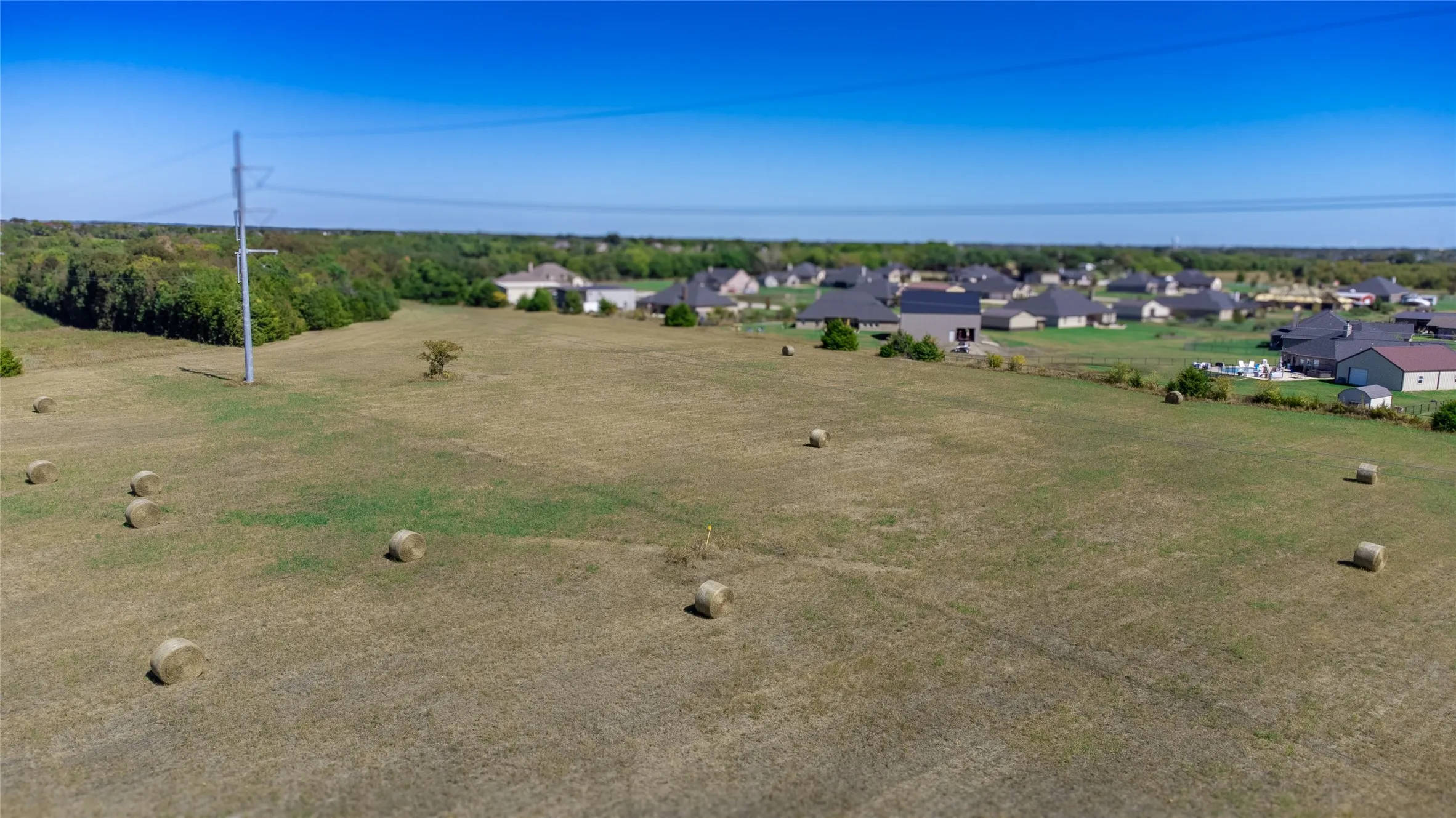 Unimproved Land For Sale in Grayson County , 62.48 AC County Road 218, Van Alstyne, Texas 75495, 0, 0, Garage spaces, 0 Sqft, built in 2003, mls#21406192, Real Estate Agent in Van Alstyne, Homes For Sale in Grayson county, Homes For Sale in Van Alstyne, Realtor in Van Alstyne Texas, Real Estate Brokerage Independent Realty Texas, Luminita Cordes Realtor