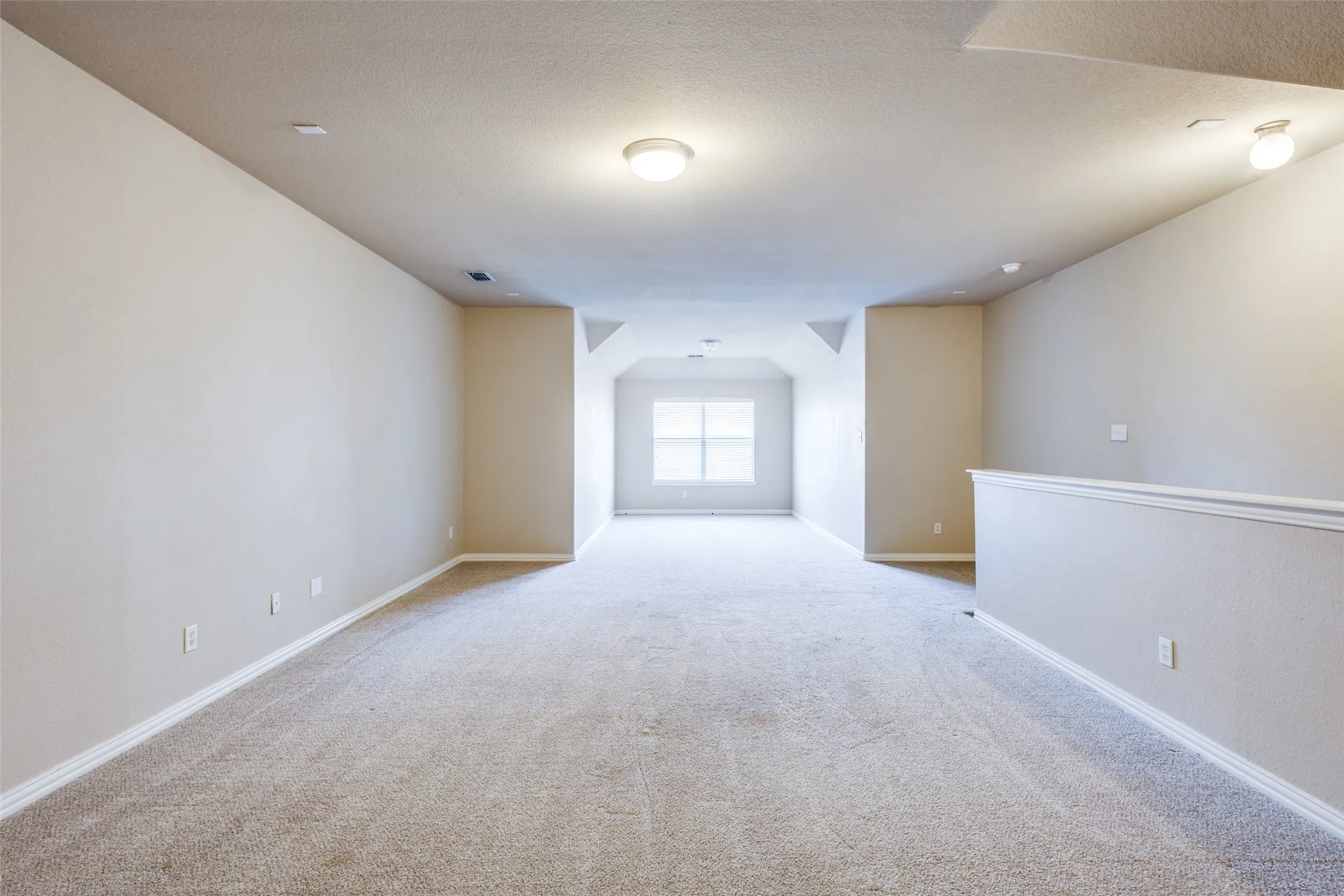 Single Family Residence For Rent in Collin County , 7204 Meredith Court, Mc Kinney, Texas 75071, 4 Bedroom, 3 Bathroom, 3 Garage spaces, 3,933 Sqft, built in 2005, mls#21400657, Real Estate Agent in Mc Kinney, Homes For Rent in Collin county, Homes For Rent in Mc Kinney, Realtor in Mc Kinney Texas, Real Estate Brokerage Independent Realty Texas, Luminita Cordes Realtor