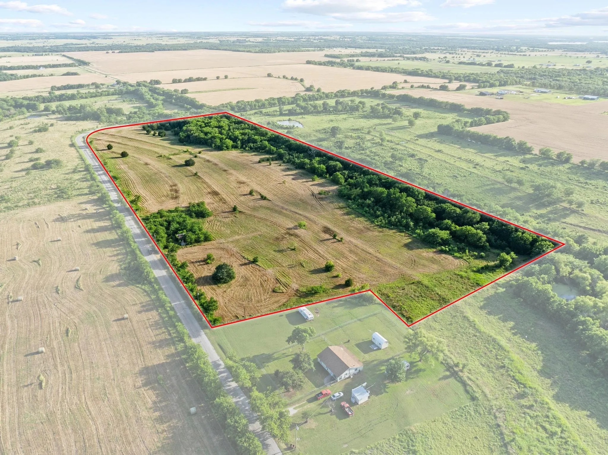 Unimproved Land For Sale in Grayson County , 24.95 acres Mc Farlin Road, Collinsville, Texas 76233, 0, 0, Garage spaces, 0 Sqft, built in 0, mls#21405780, Real Estate Agent in Collinsville, Homes For Sale in Grayson county, Homes For Sale in Collinsville, Realtor in Collinsville Texas, Real Estate Brokerage Independent Realty Texas, Luminita Cordes Realtor
