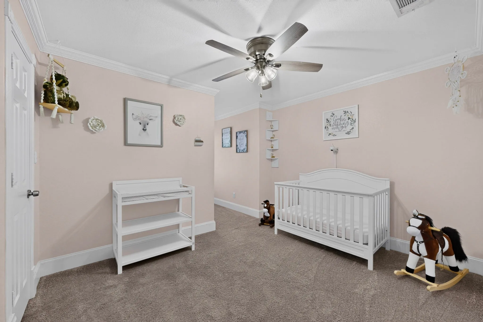Single Family Residence For Sale in Hunt County , 10547 Kitsee Knoll Way, Quinlan, Texas 75474, 5 Bedroom, 3 Bathroom, 2 Garage spaces, 2,825 Sqft, built in 2002, mls#21406207, Real Estate Agent in Quinlan, Homes For Sale in Hunt county, Homes For Sale in Quinlan, Realtor in Quinlan Texas, Real Estate Brokerage Independent Realty Texas, Luminita Cordes Realtor