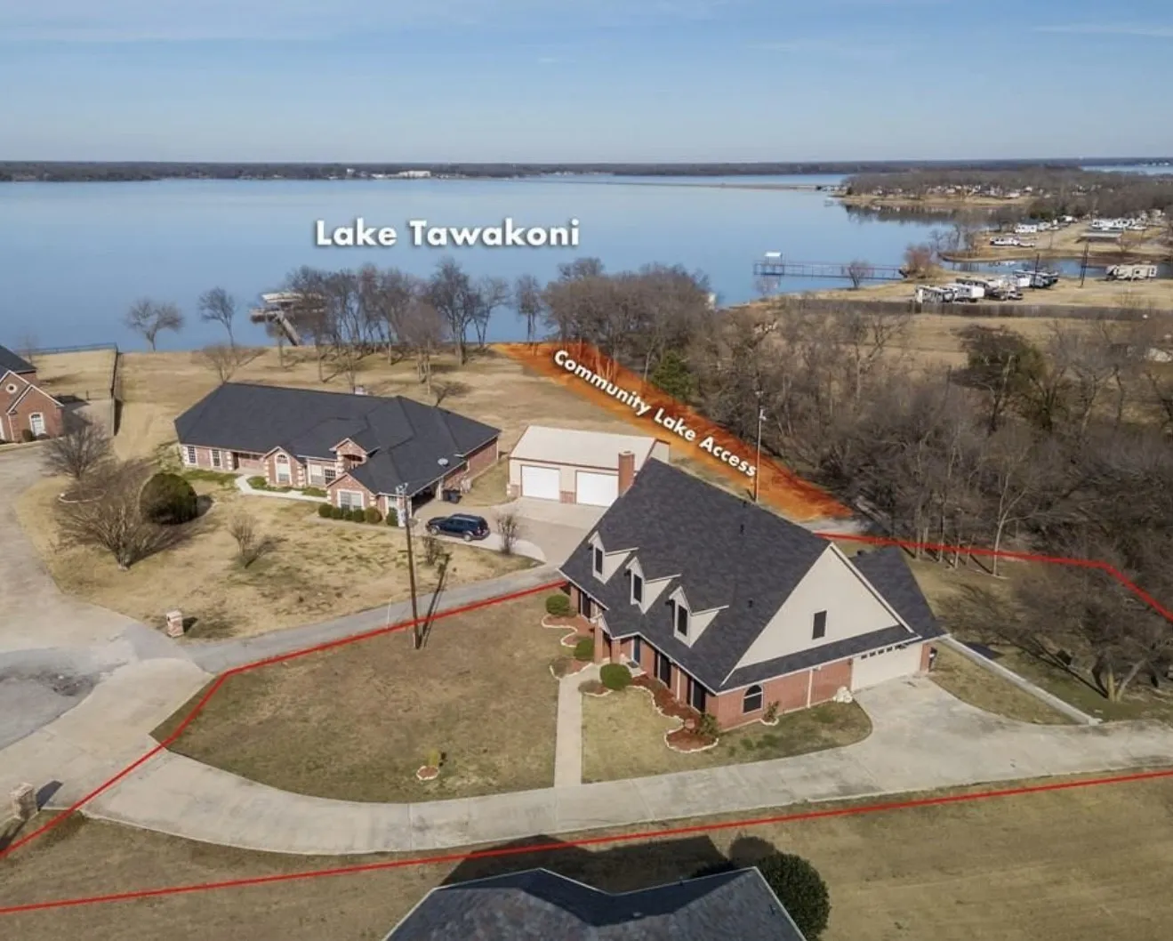 Single Family Residence For Sale in Hunt County , 10547 Kitsee Knoll Way, Quinlan, Texas 75474, 5 Bedroom, 3 Bathroom, 2 Garage spaces, 2,825 Sqft, built in 2002, mls#21406207, Real Estate Agent in Quinlan, Homes For Sale in Hunt county, Homes For Sale in Quinlan, Realtor in Quinlan Texas, Real Estate Brokerage Independent Realty Texas, Luminita Cordes Realtor