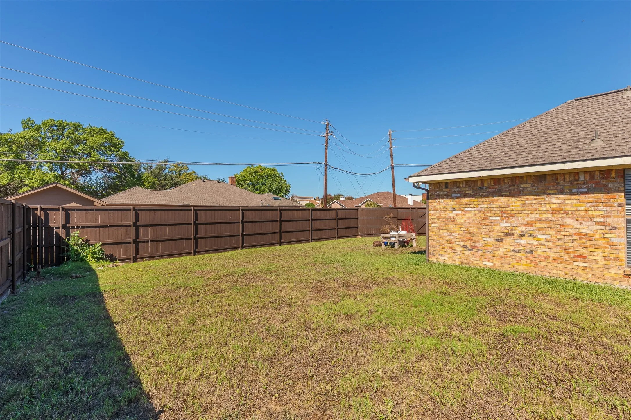 Single Family Residence For Sale in Collin County , 2153 Los Rios Boulevard, Plano, Texas 75074, 3 Bedroom, 2 Bathroom, 2 Garage spaces, 2,201 Sqft, built in 1984, mls#21404827, Real Estate Agent in Plano, Homes For Sale in Collin county, Homes For Sale in Plano, Realtor in Plano Texas, Real Estate Brokerage Independent Realty Texas, Luminita Cordes Realtor