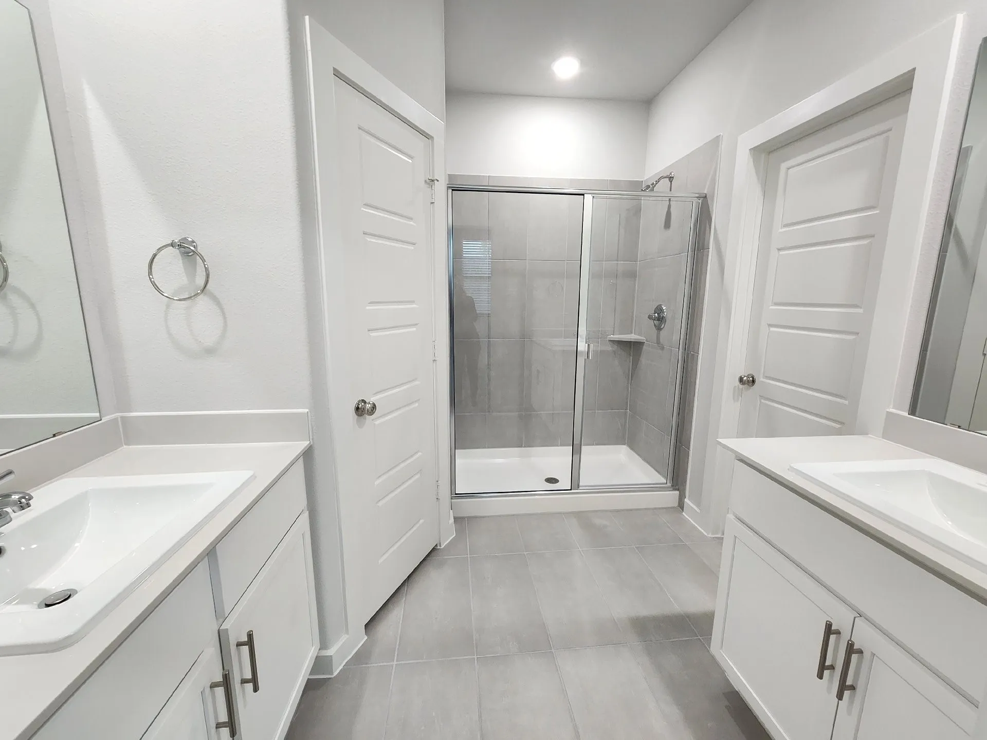 Single Family Residence For Rent in Collin County , 3405 High Valley Drive, Mc Kinney, Texas 75071, 3 Bedroom, 2 Bathroom, 2 Garage spaces, 1,342 Sqft, built in 2026, mls#21406220, Real Estate Agent in Mc Kinney, Homes For Rent in Collin county, Homes For Rent in Mc Kinney, Realtor in Mc Kinney Texas, Real Estate Brokerage Independent Realty Texas, Luminita Cordes Realtor