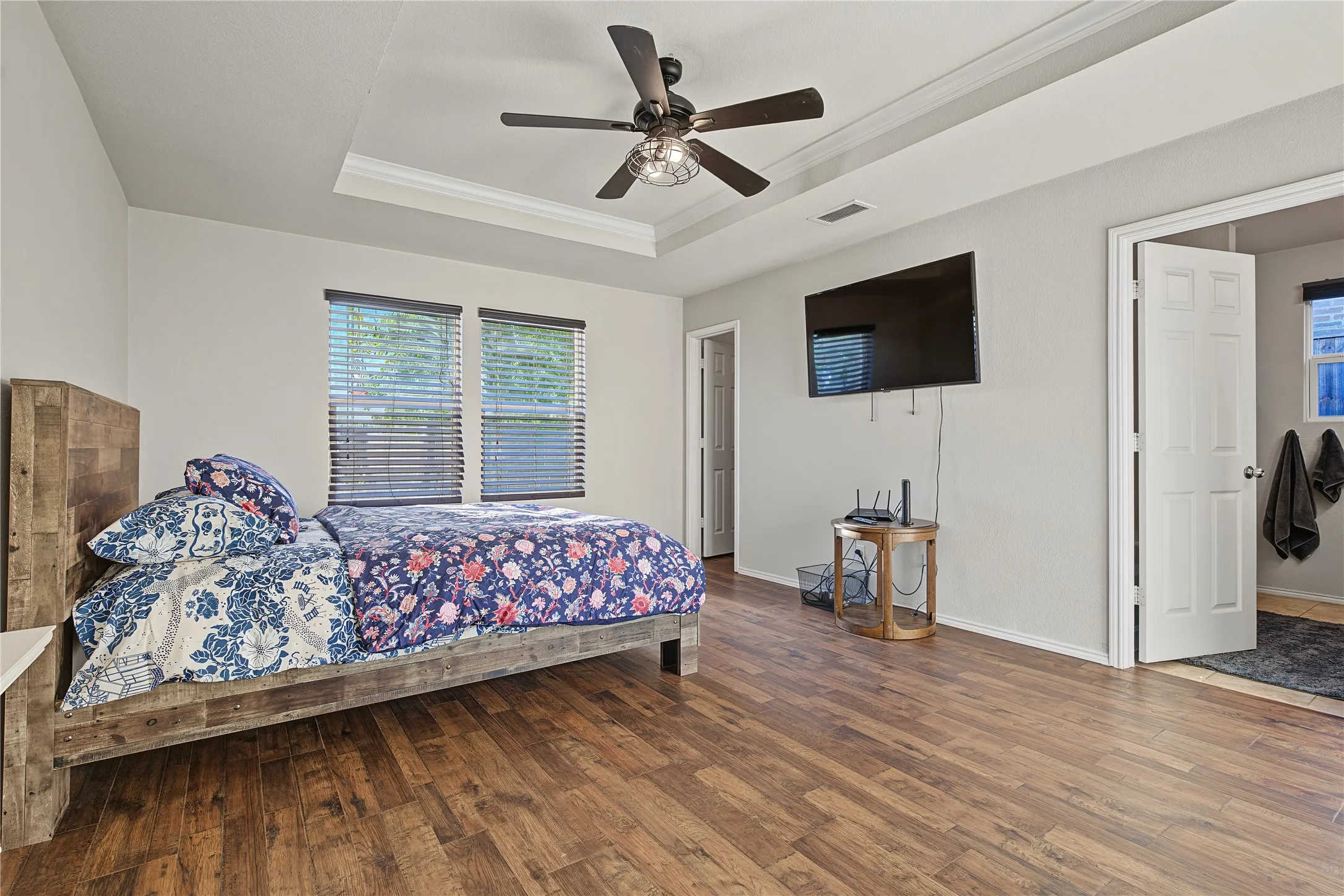 Single Family Residence For Sale in Collin County , 2929 Aspen Way, Melissa, Texas 75454, 3 Bedroom, 2 Bathroom, 2 Garage spaces, 1,900 Sqft, built in 2014, mls#21401945, Real Estate Agent in Melissa, Homes For Sale in Collin county, Homes For Sale in Melissa, Realtor in Melissa Texas, Real Estate Brokerage Independent Realty Texas, Luminita Cordes Realtor